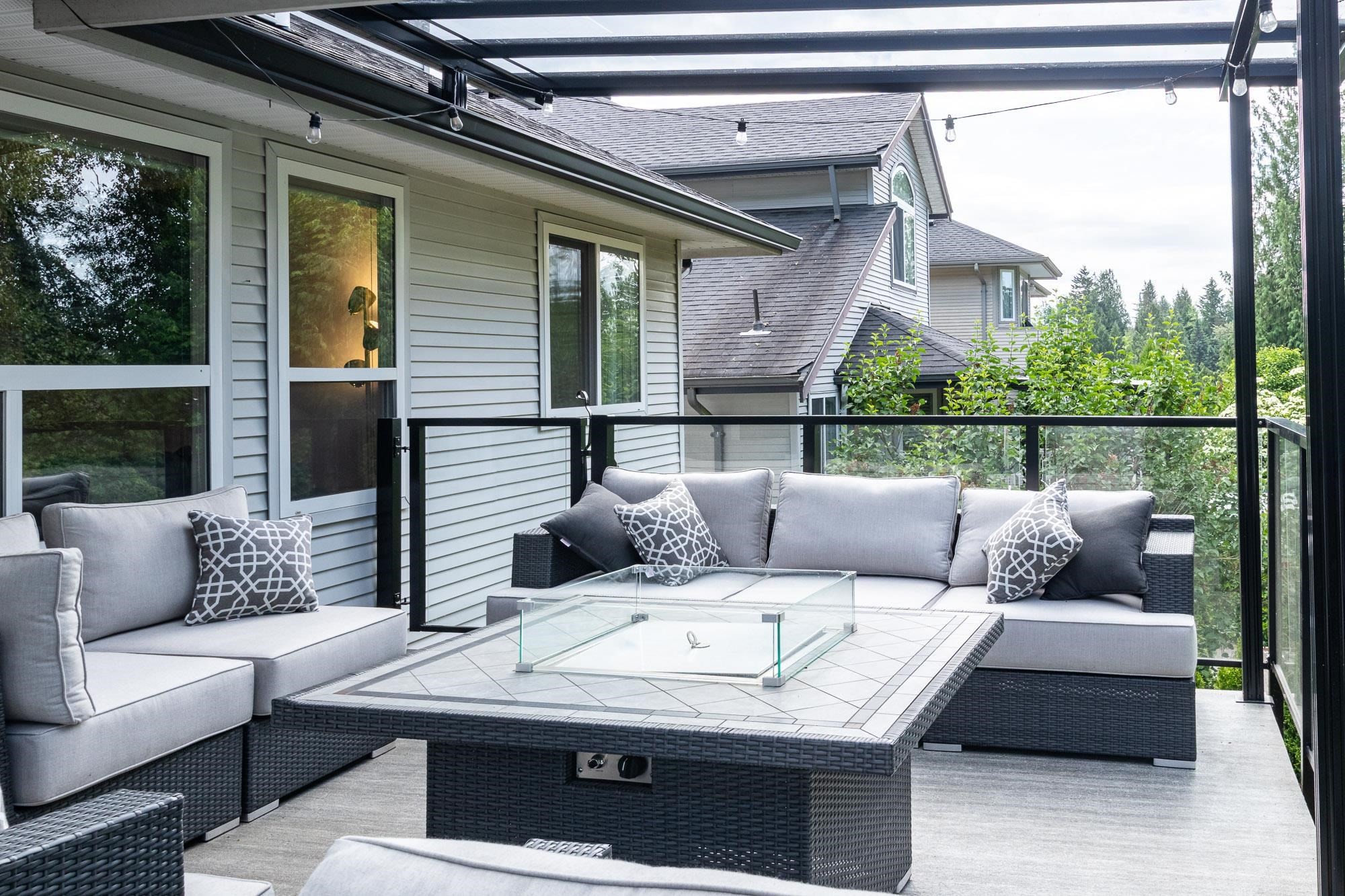 









10471


Slatford

Street,
Maple Ridge,




BC
V2W 1V8


