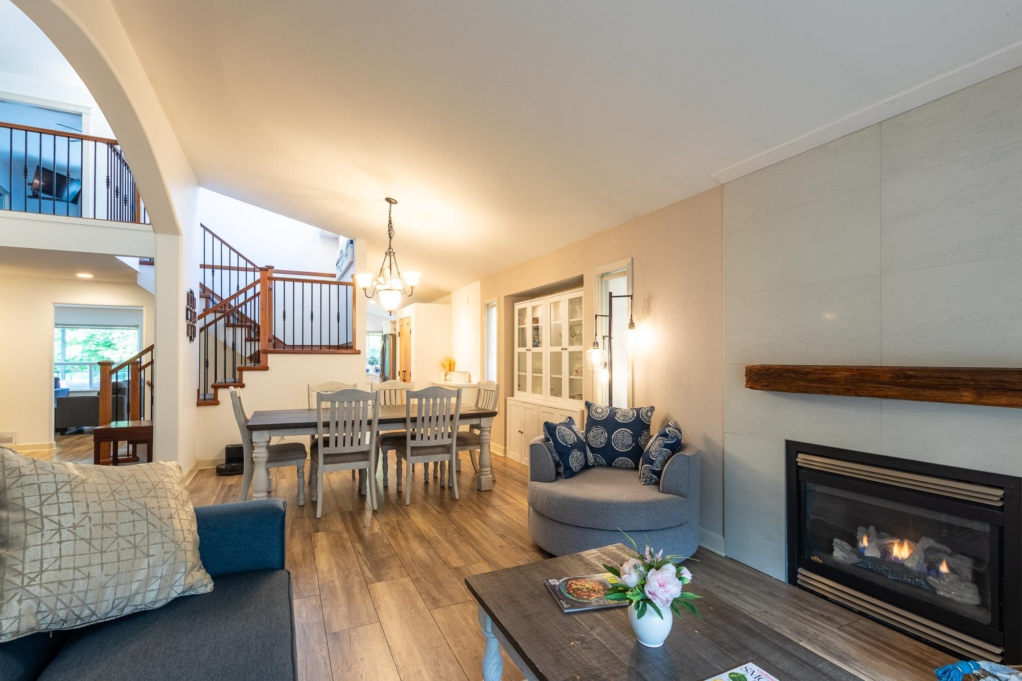 









10471


Slatford

Street,
Maple Ridge,




BC
V2W 1V8

