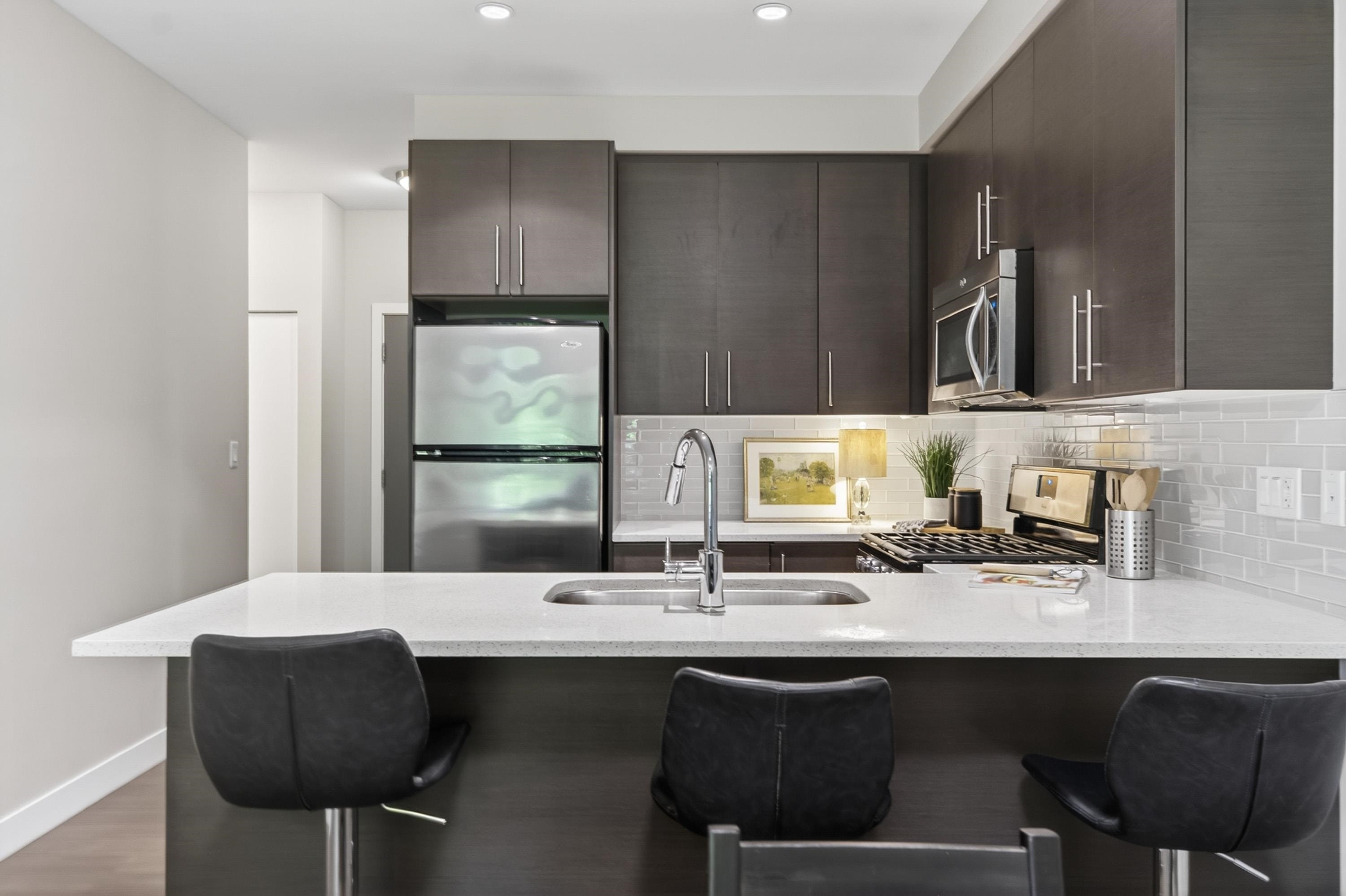 









3294


Mt Seymour

Parkway, 202,
North Vancouver,




BC
V7H 0B1

