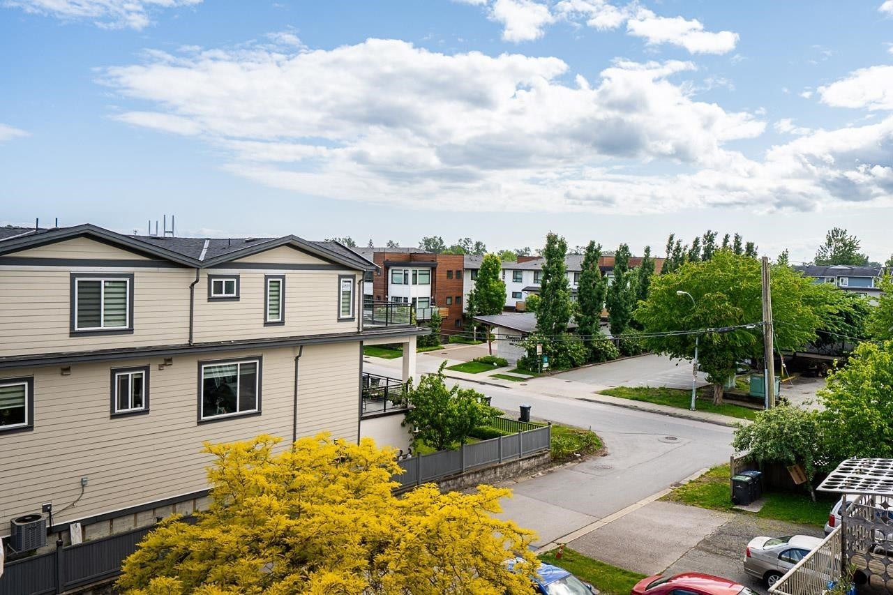 









288


Hampton

Street, 306,
New Westminster,




BC
V3M 5L9

