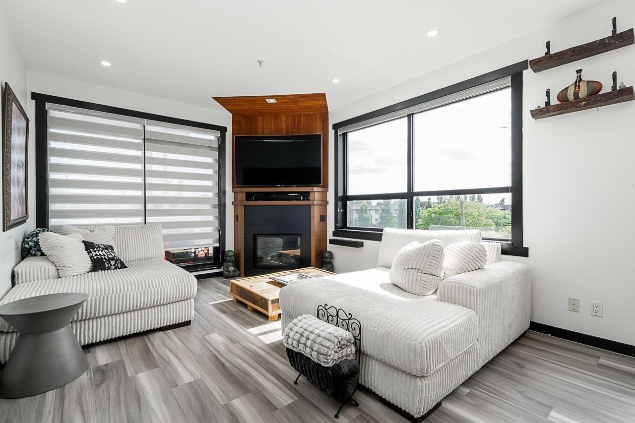 









288


Hampton

Street, 306,
New Westminster,




BC
V3M 5L9

