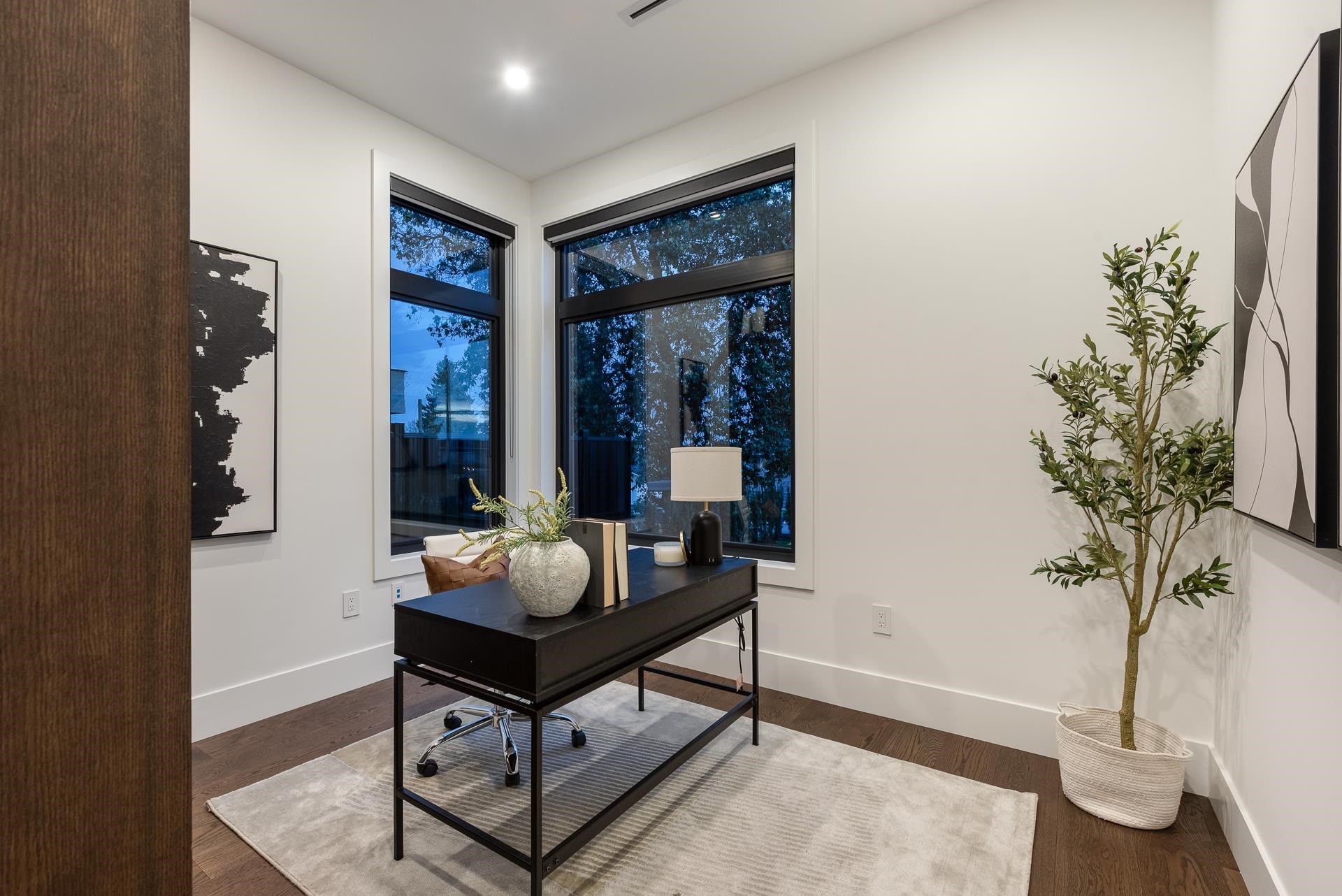 









2145


Palliser

Avenue,
Coquitlam,




BC
V3K 1W9

