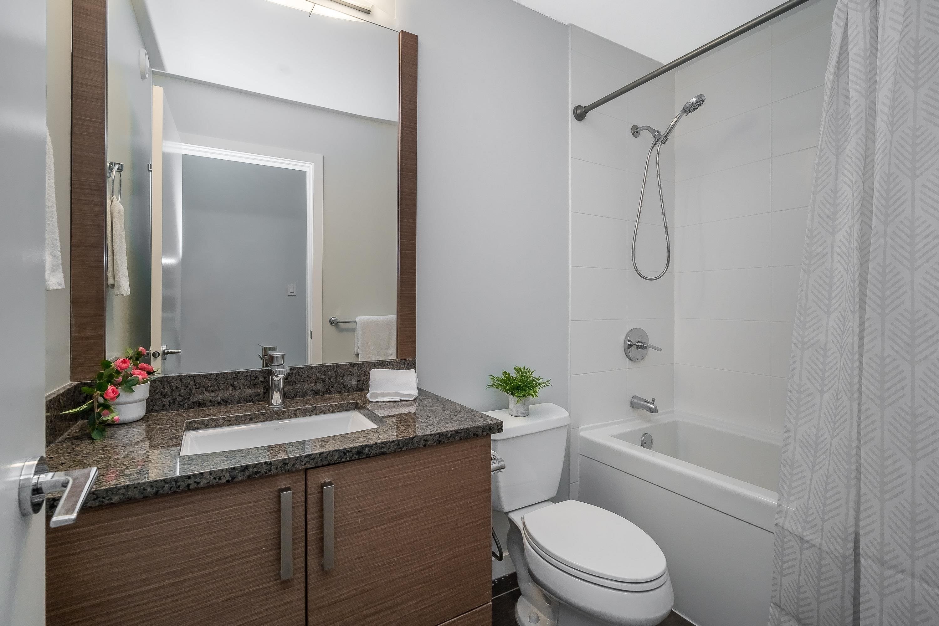 









288


Hampton

Street, 308,
New Westminster,




BC
V3M 5L9


