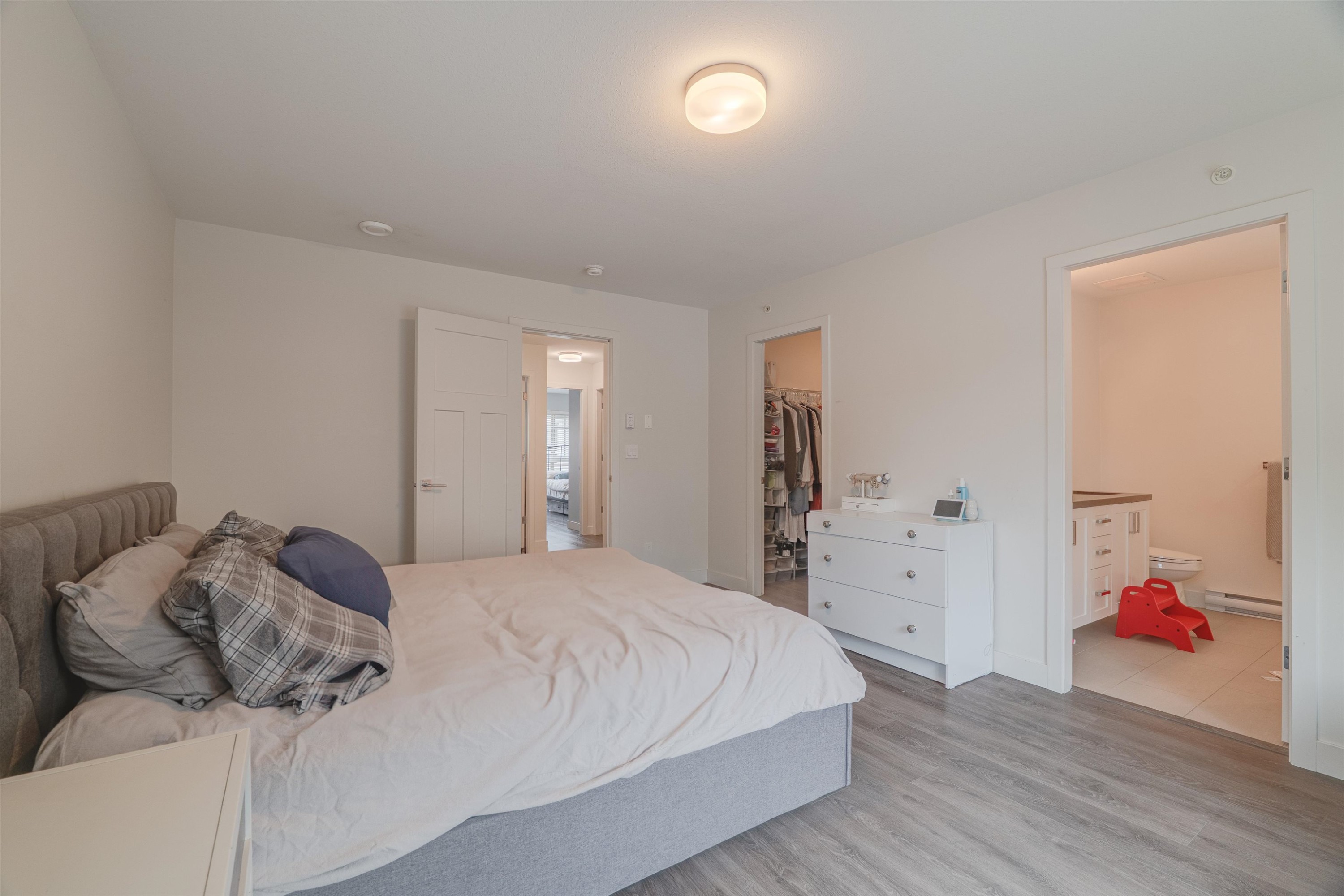 









11305


240

Street, 158,
Maple Ridge,




BC
V2W 0J1

