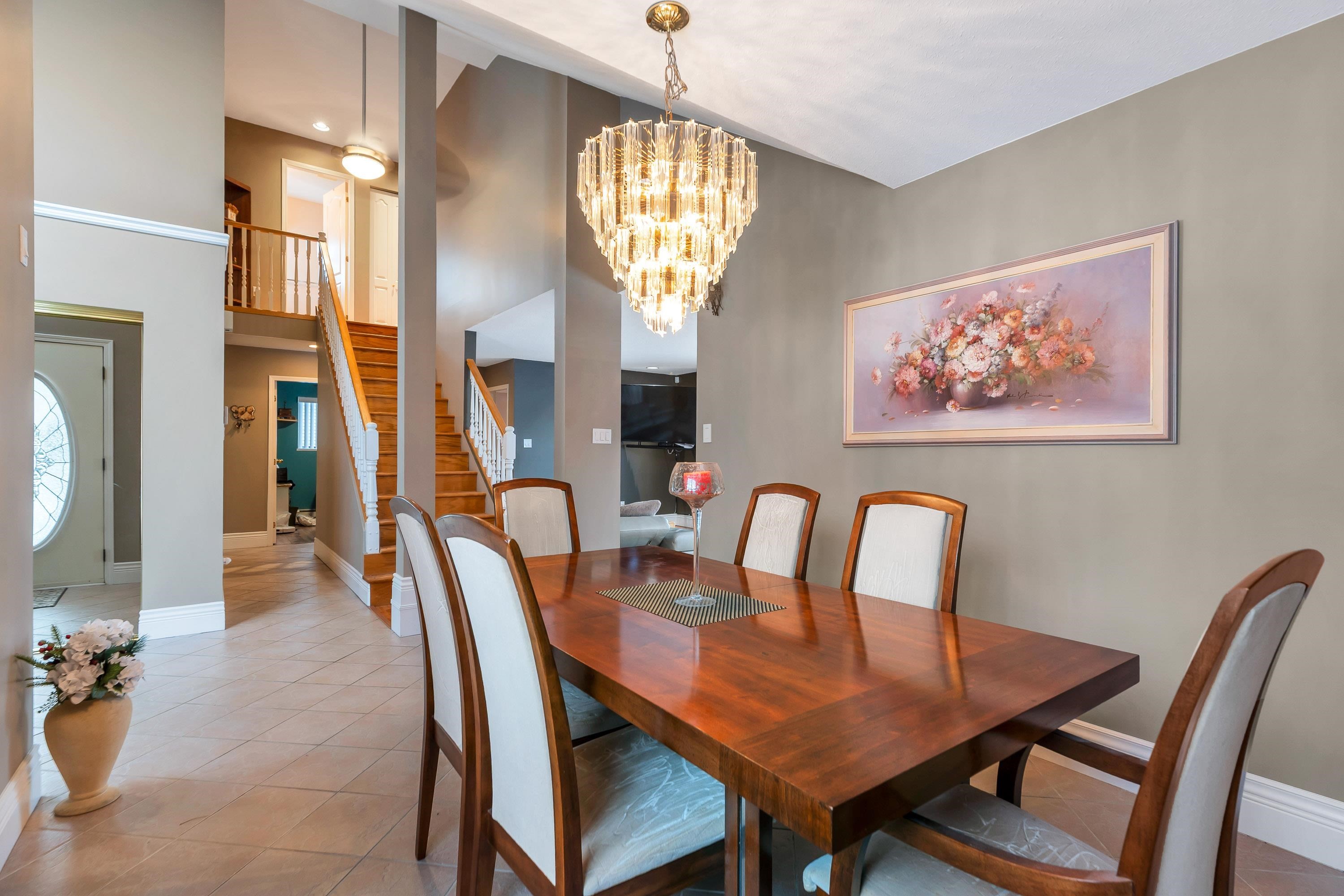 









1372


Oxford

Street,
Coquitlam,




BC
V3P 1A2

