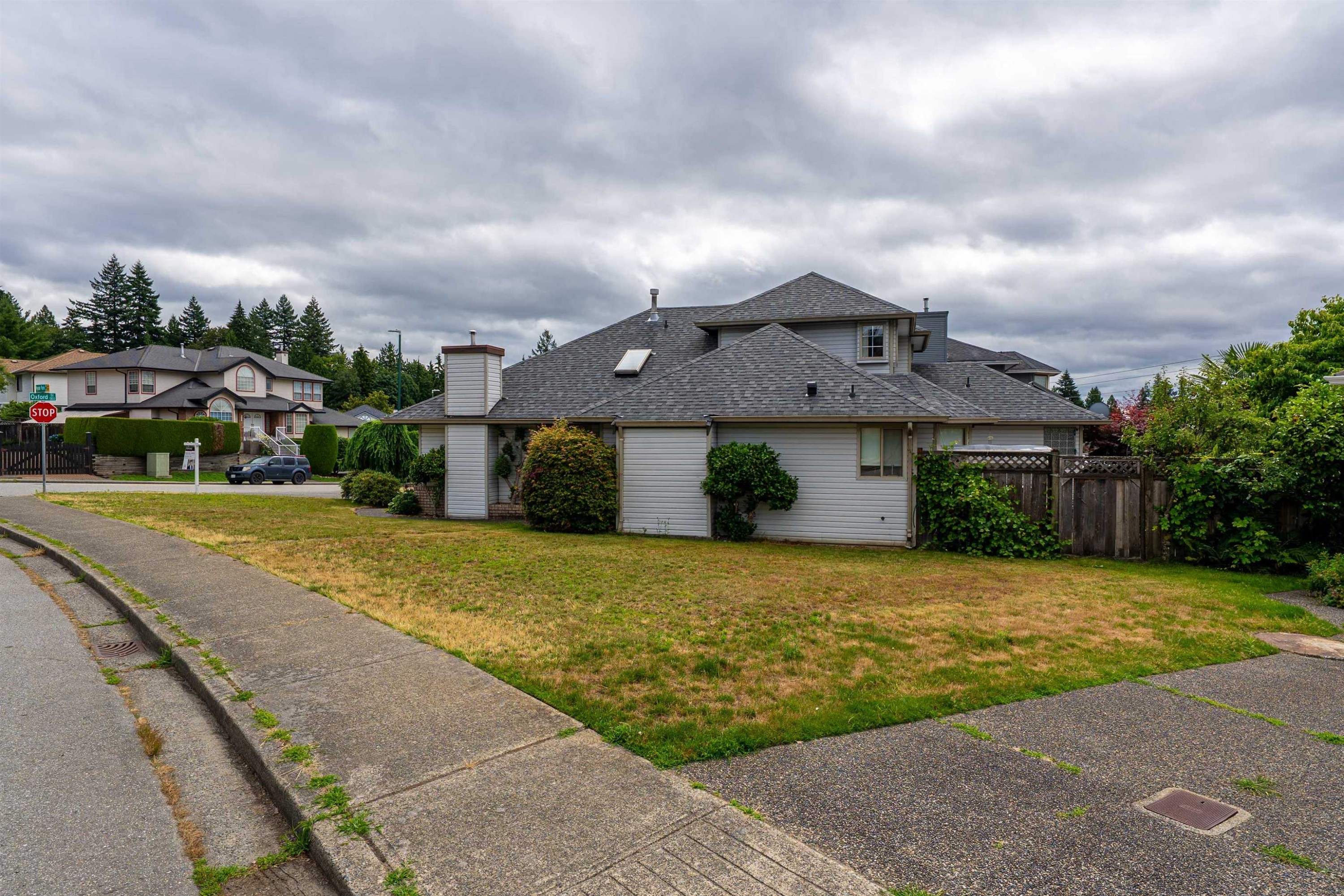 









1372


Oxford

Street,
Coquitlam,




BC
V3P 1A2

