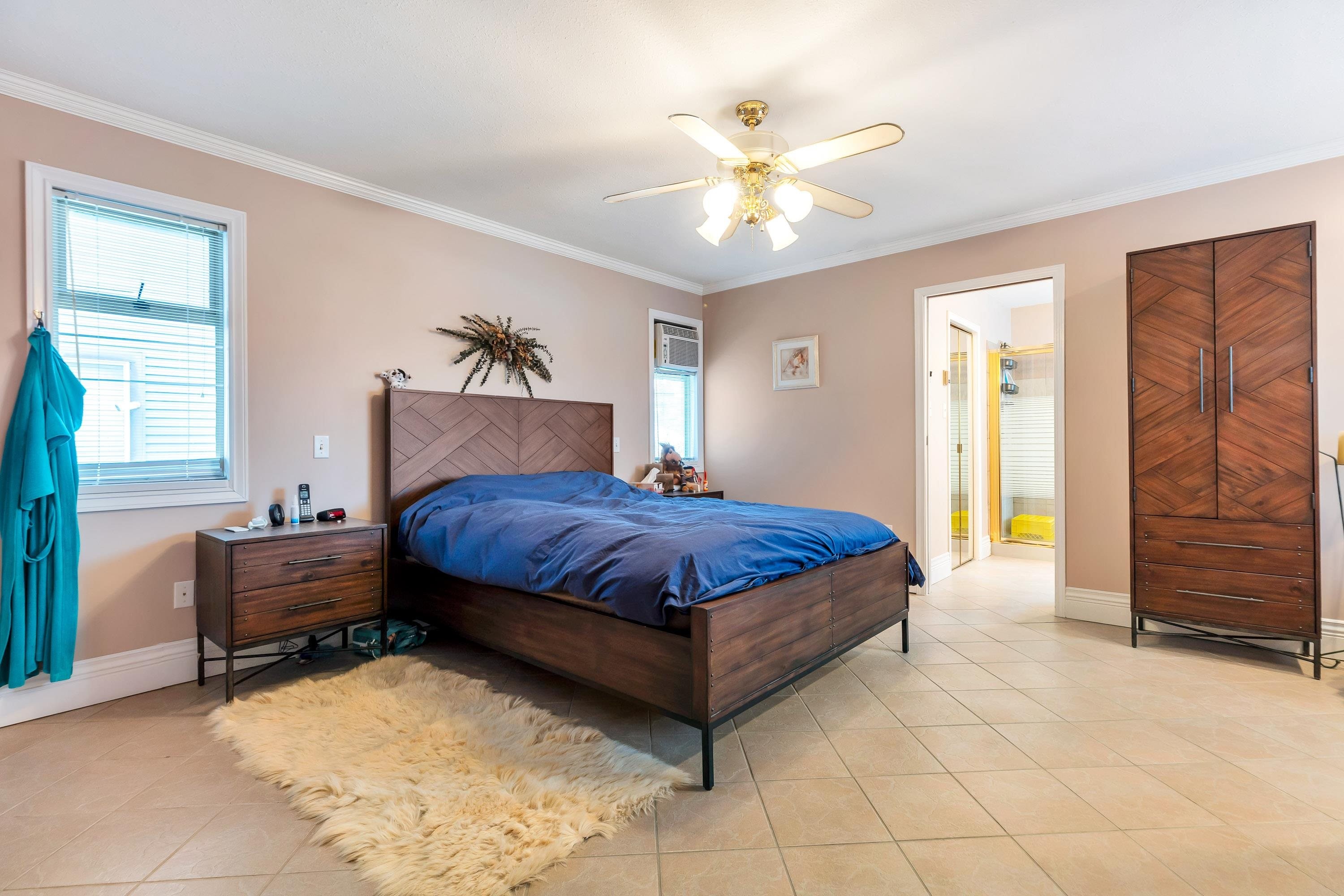 









1372


Oxford

Street,
Coquitlam,




BC
V3P 1A2

