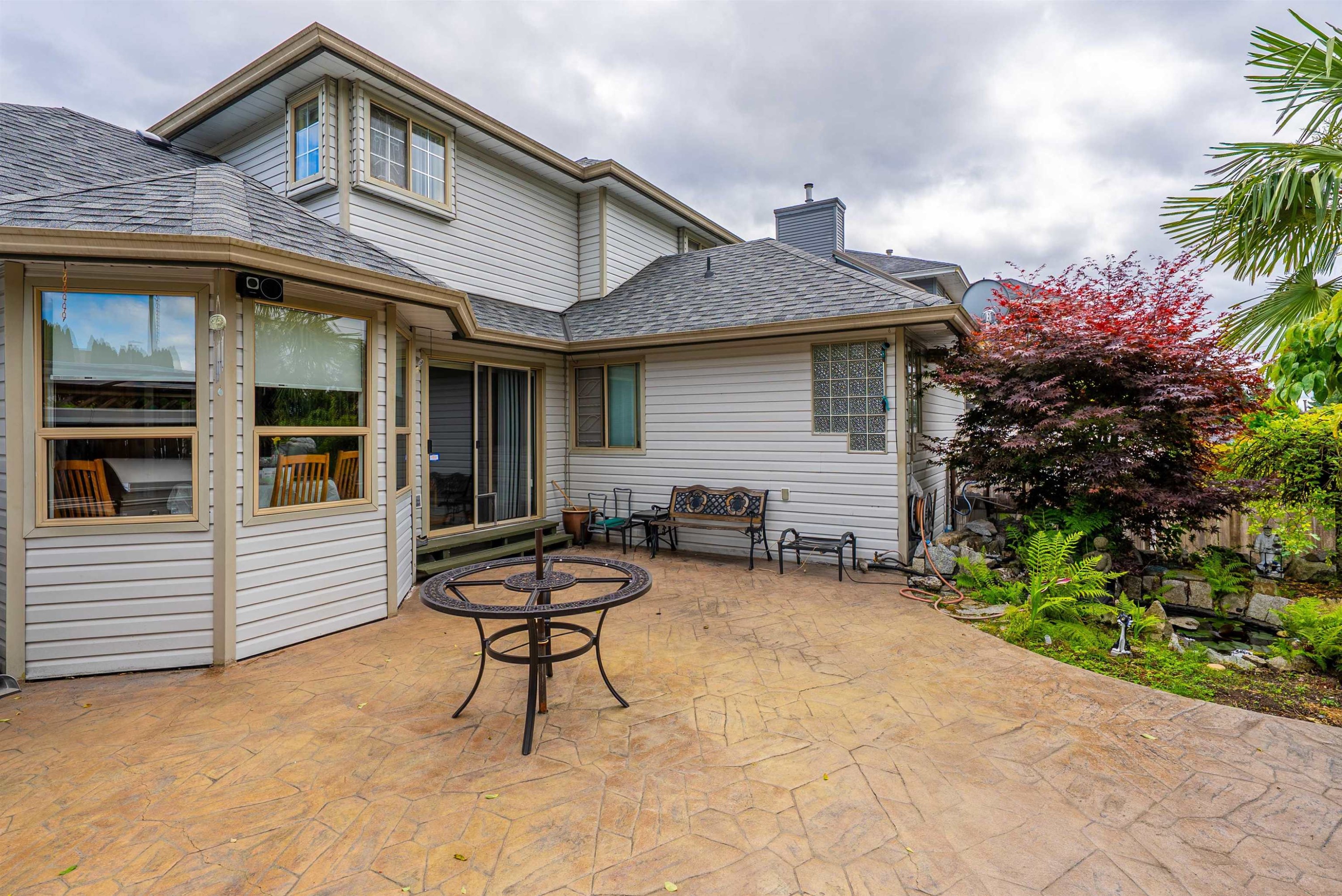 









1372


Oxford

Street,
Coquitlam,




BC
V3P 1A2

