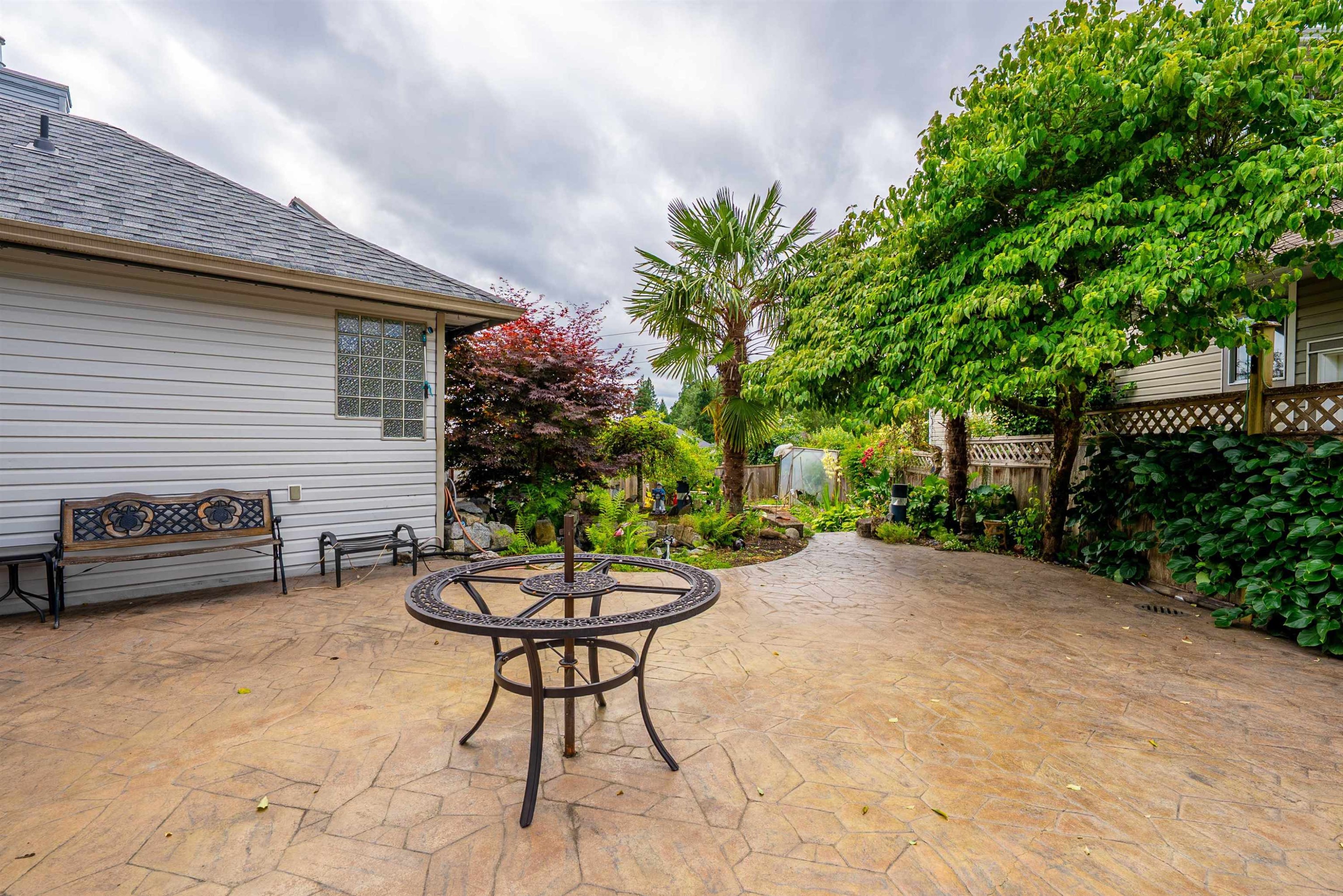 









1372


Oxford

Street,
Coquitlam,




BC
V3P 1A2

