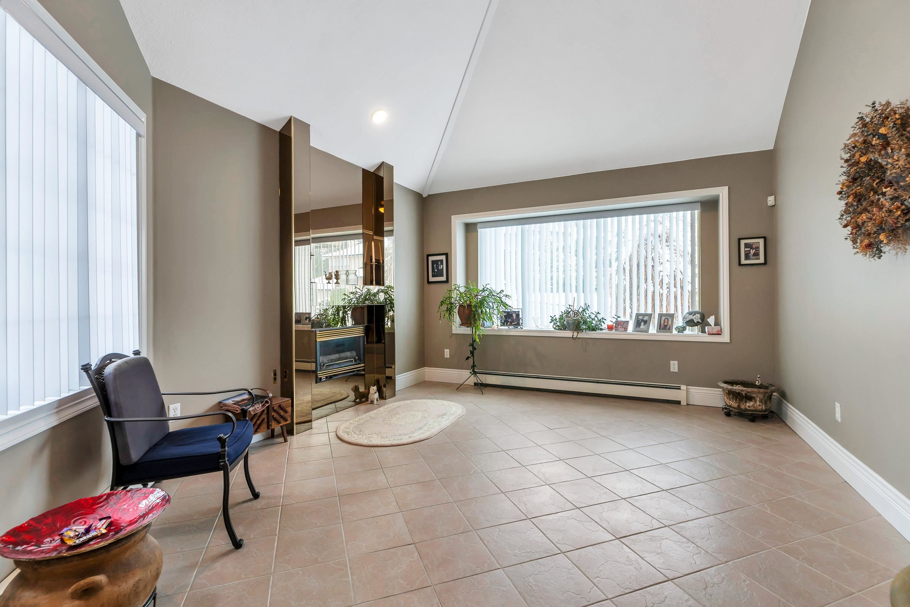









1372


Oxford

Street,
Coquitlam,




BC
V3P 1A2

