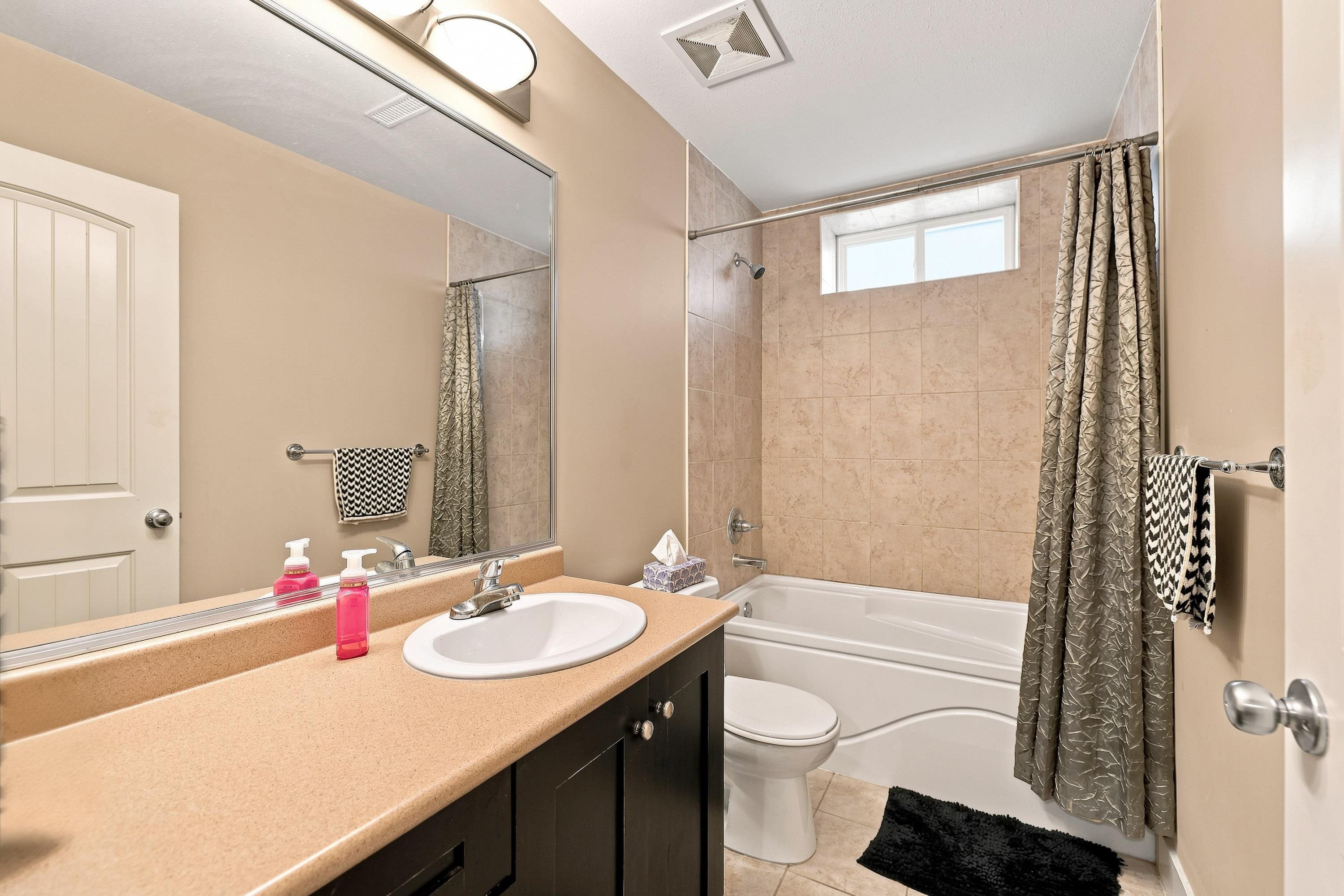 









24176


104

Avenue,
Maple Ridge,




BC
V2W 1J2

