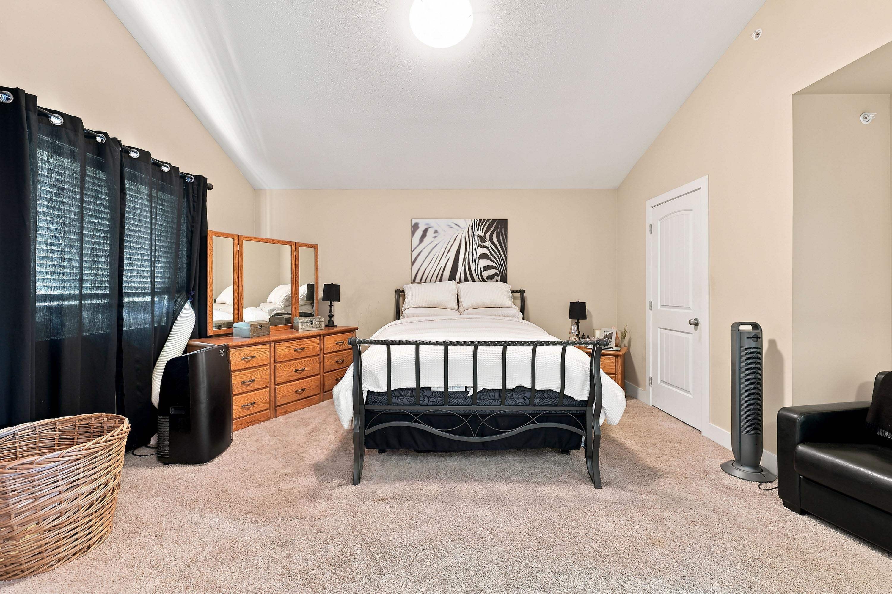 









24176


104

Avenue,
Maple Ridge,




BC
V2W 1J2

