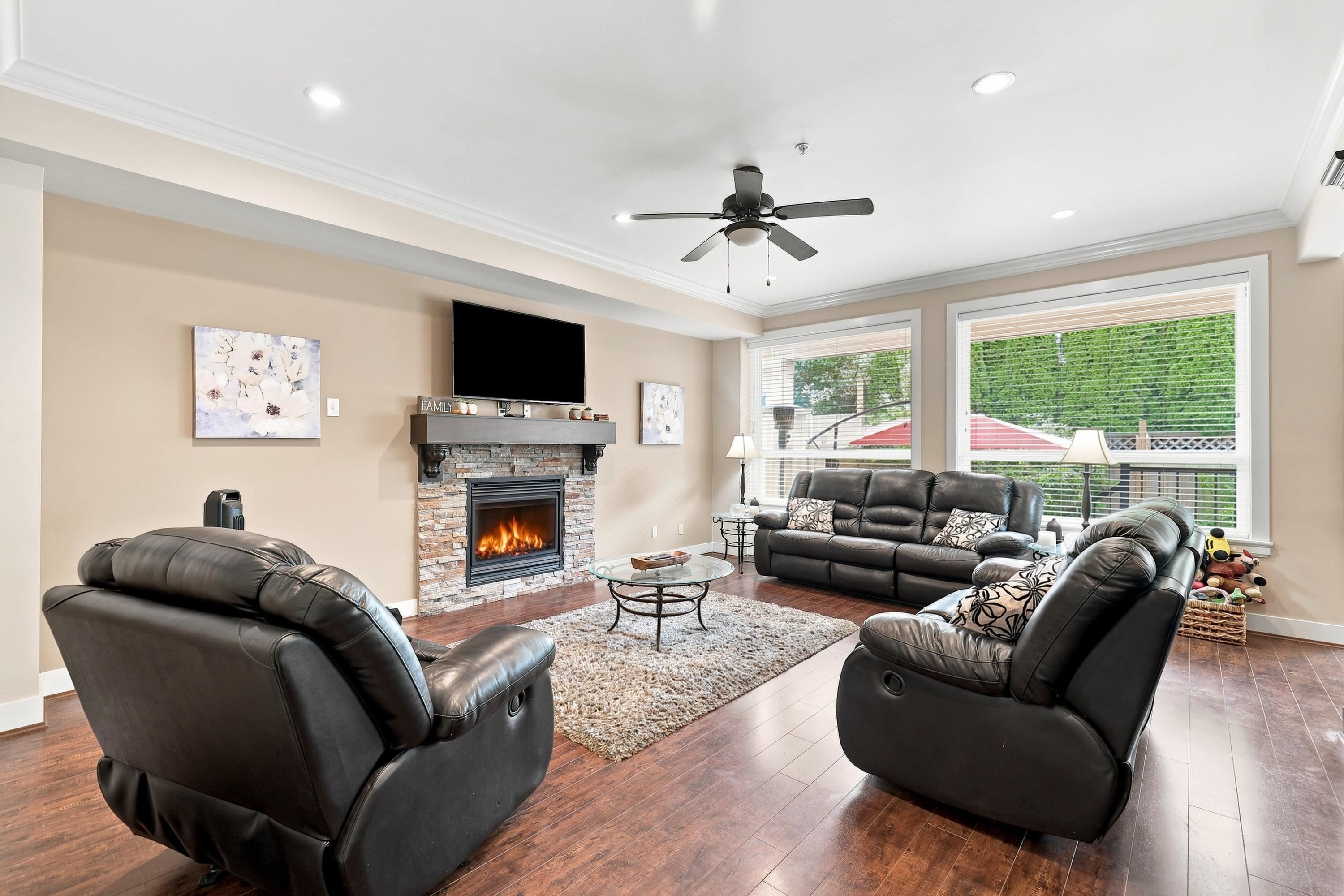 









24176


104

Avenue,
Maple Ridge,




BC
V2W 1J2

