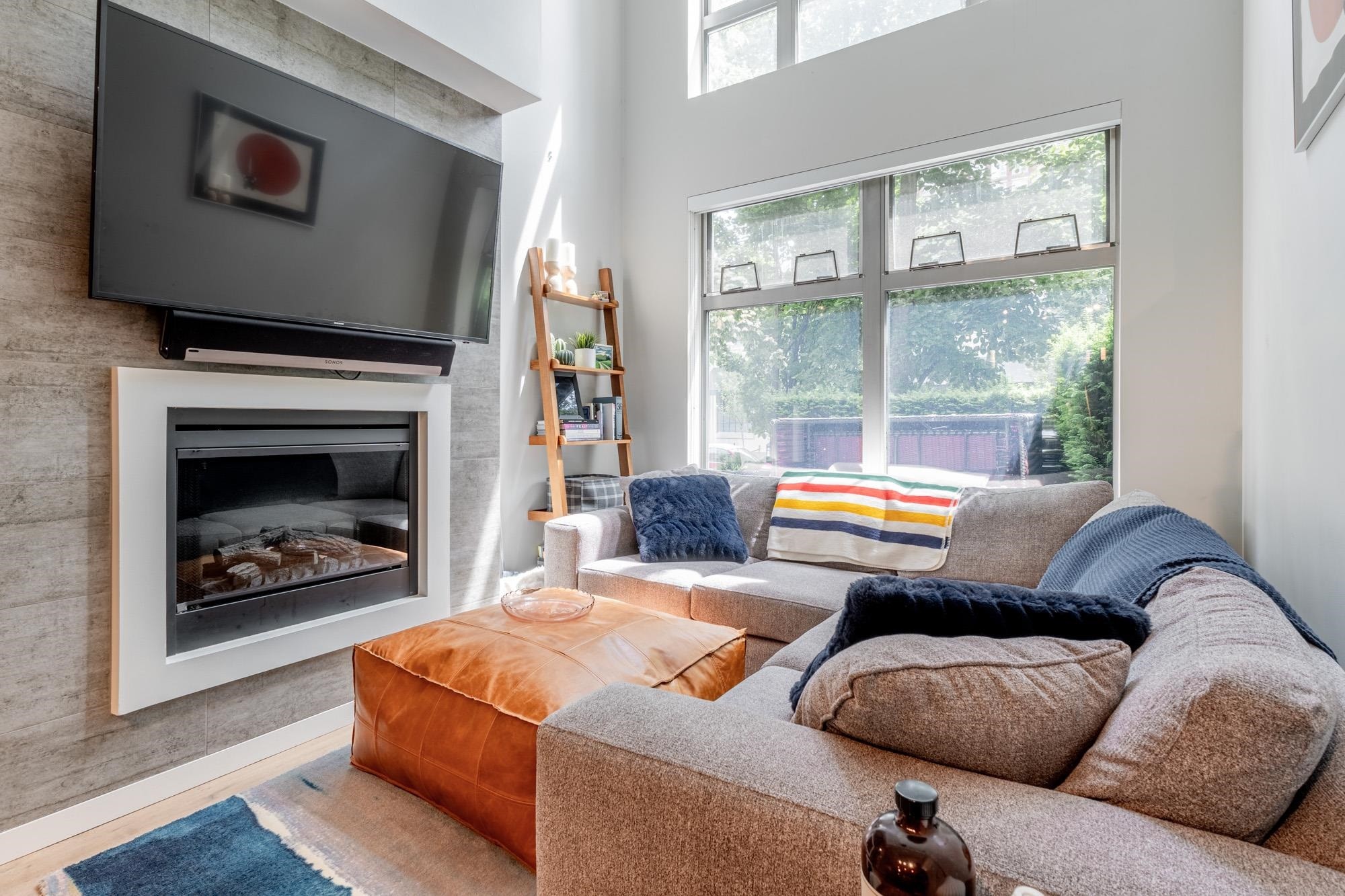 









1227


Richards

Street,
Vancouver,




BC
V6B 3G3

