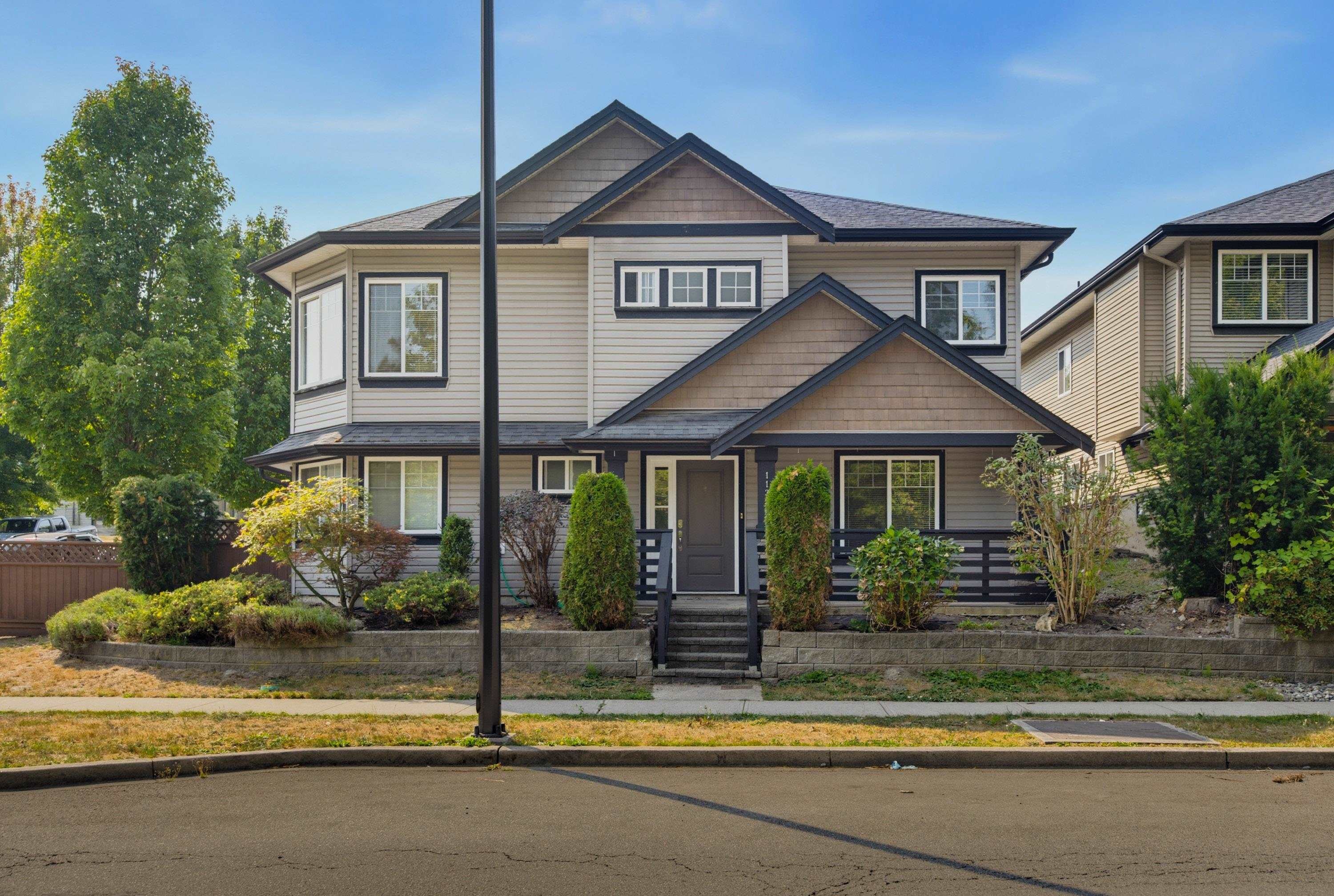 









11335


Creekside

Street,
Maple Ridge,




BC
V2W 0C7

