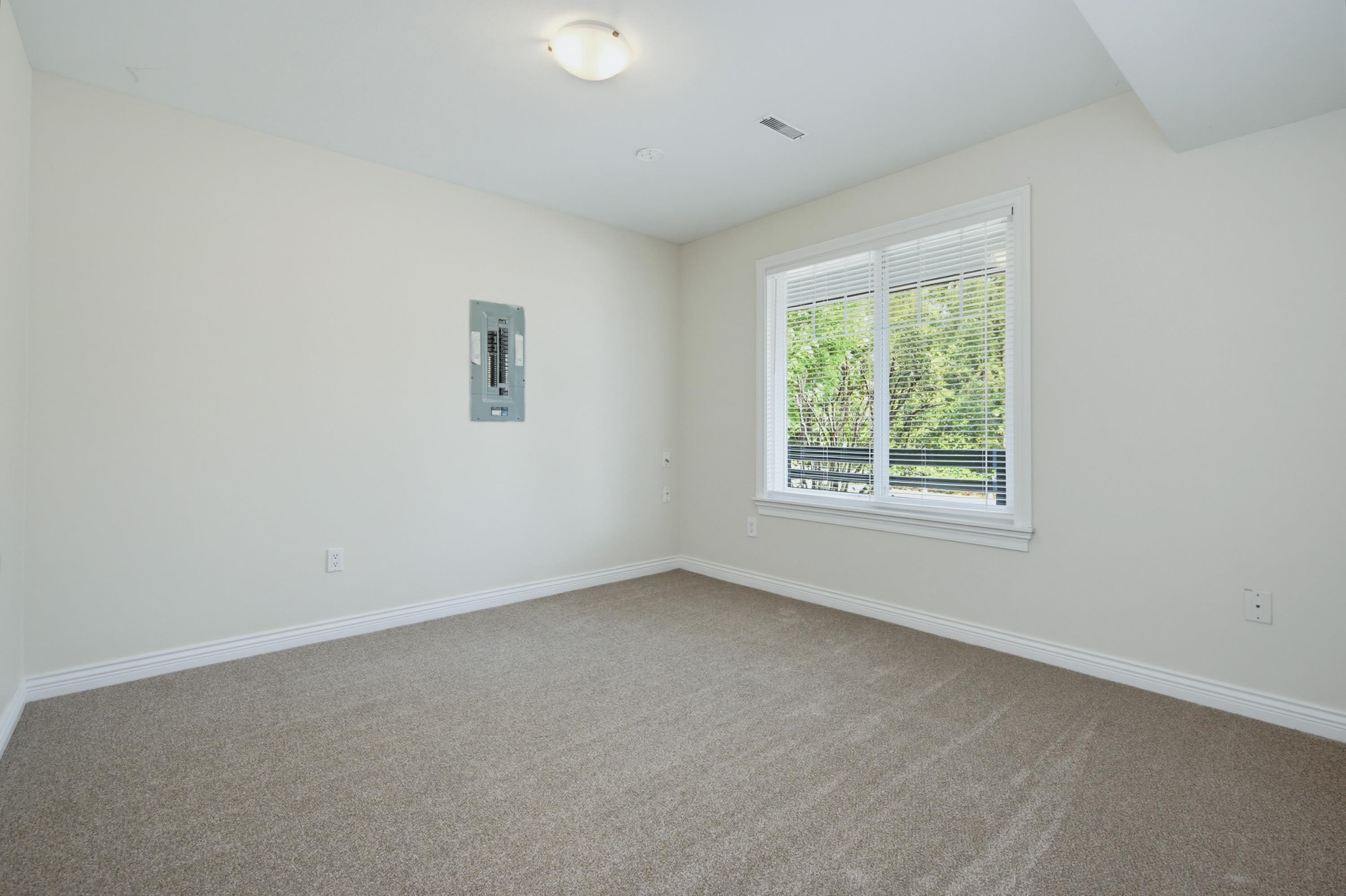 









11335


Creekside

Street,
Maple Ridge,




BC
V2W 0C7

