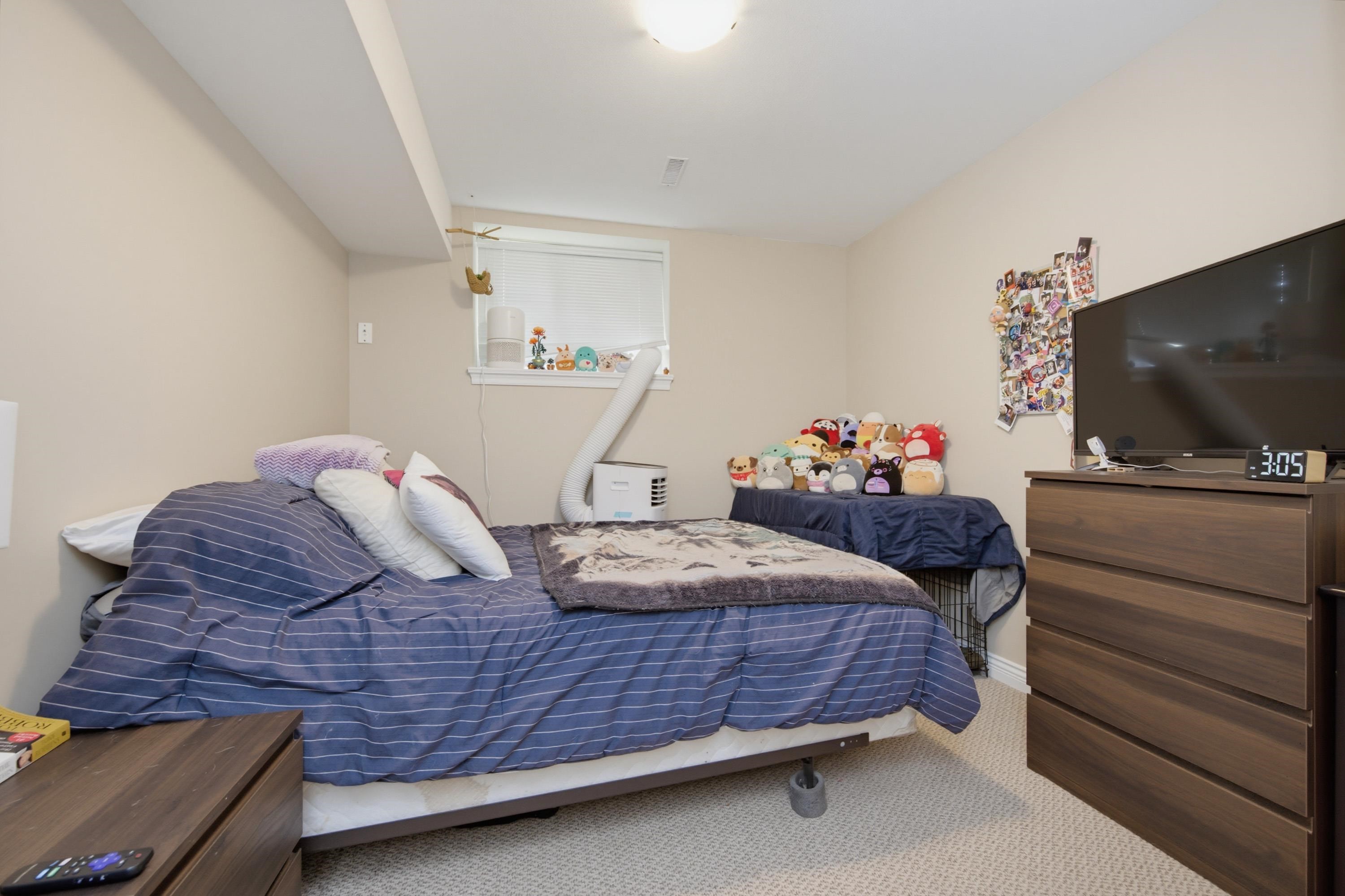 









11335


Creekside

Street,
Maple Ridge,




BC
V2W 0C7

