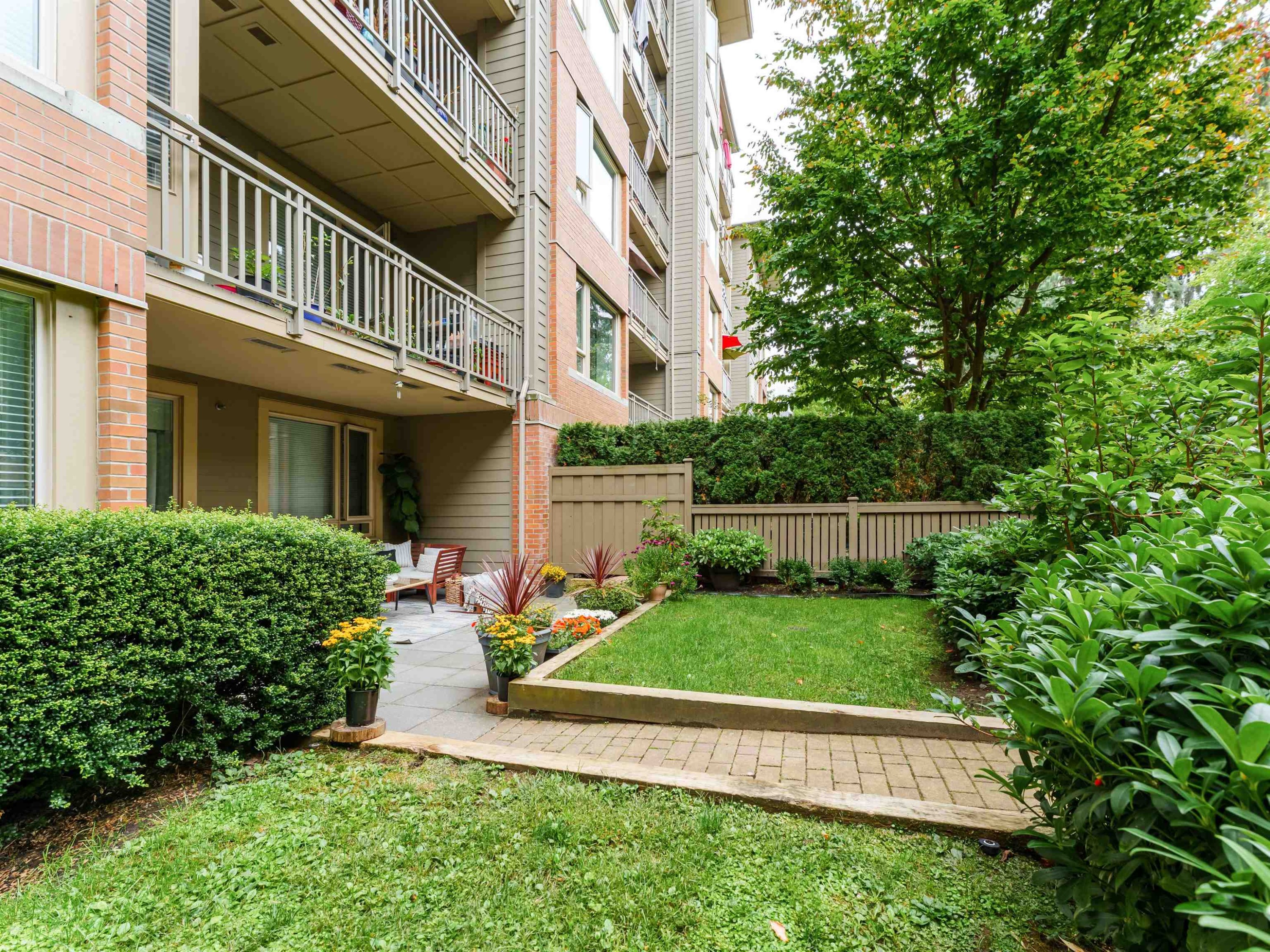 









139


22nd

Street West, G11,
North Vancouver,




BC
V7M 0B5

