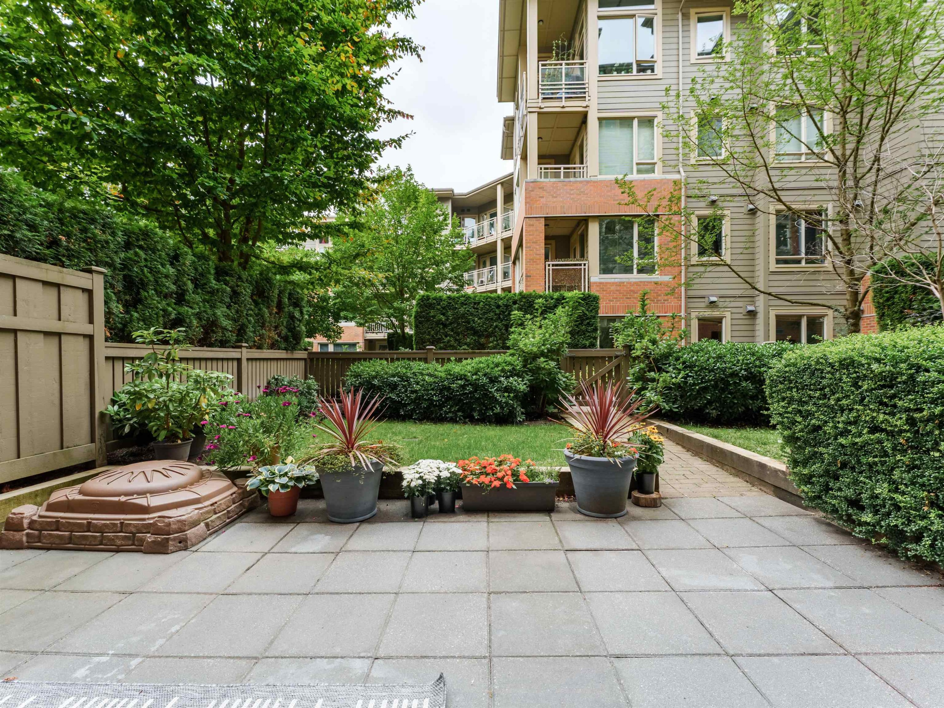 









139


22nd

Street West, G11,
North Vancouver,




BC
V7M 0B5

