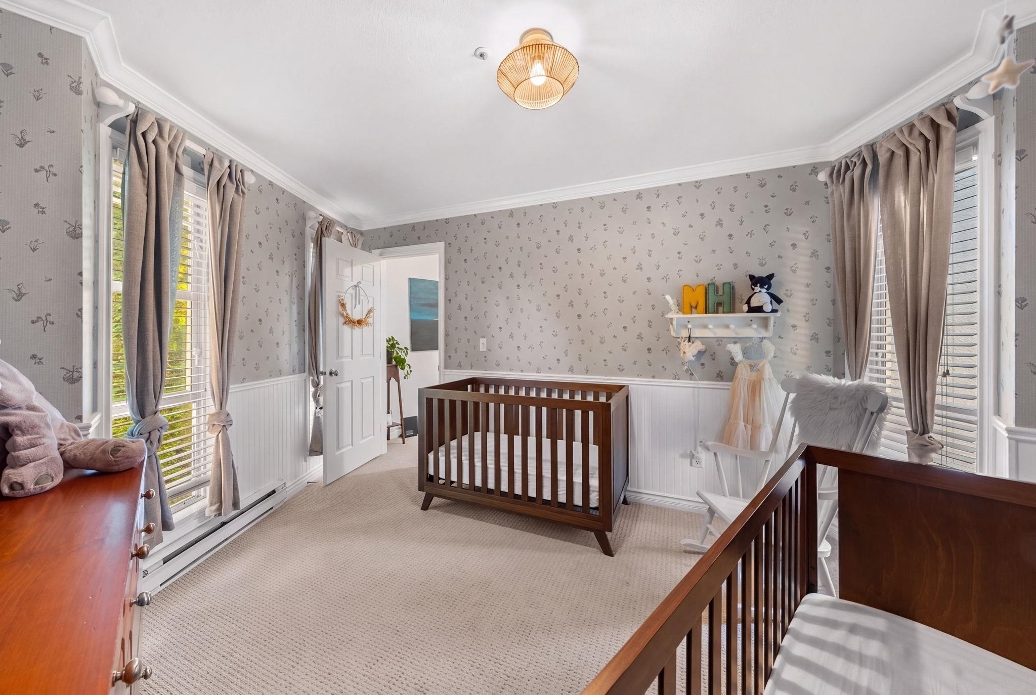 









709


Prior

Street,
Vancouver,




BC
V6A 2G8


