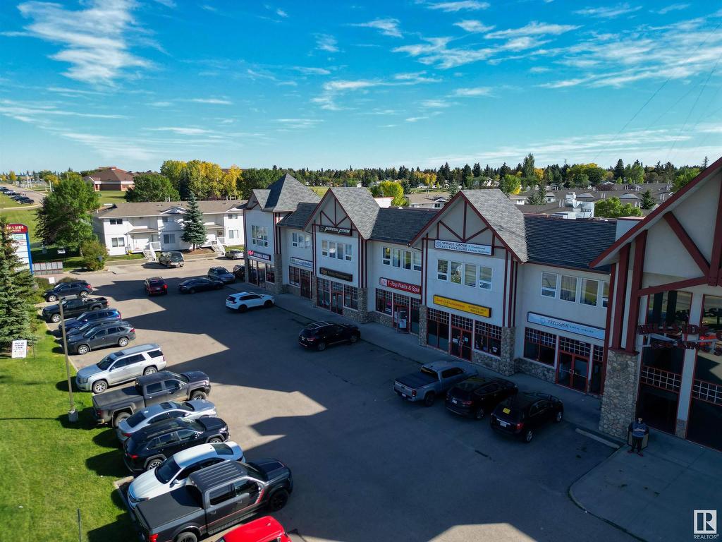 












220 636 King Street

,
Spruce Grove,




AB
T7Z 4K5

