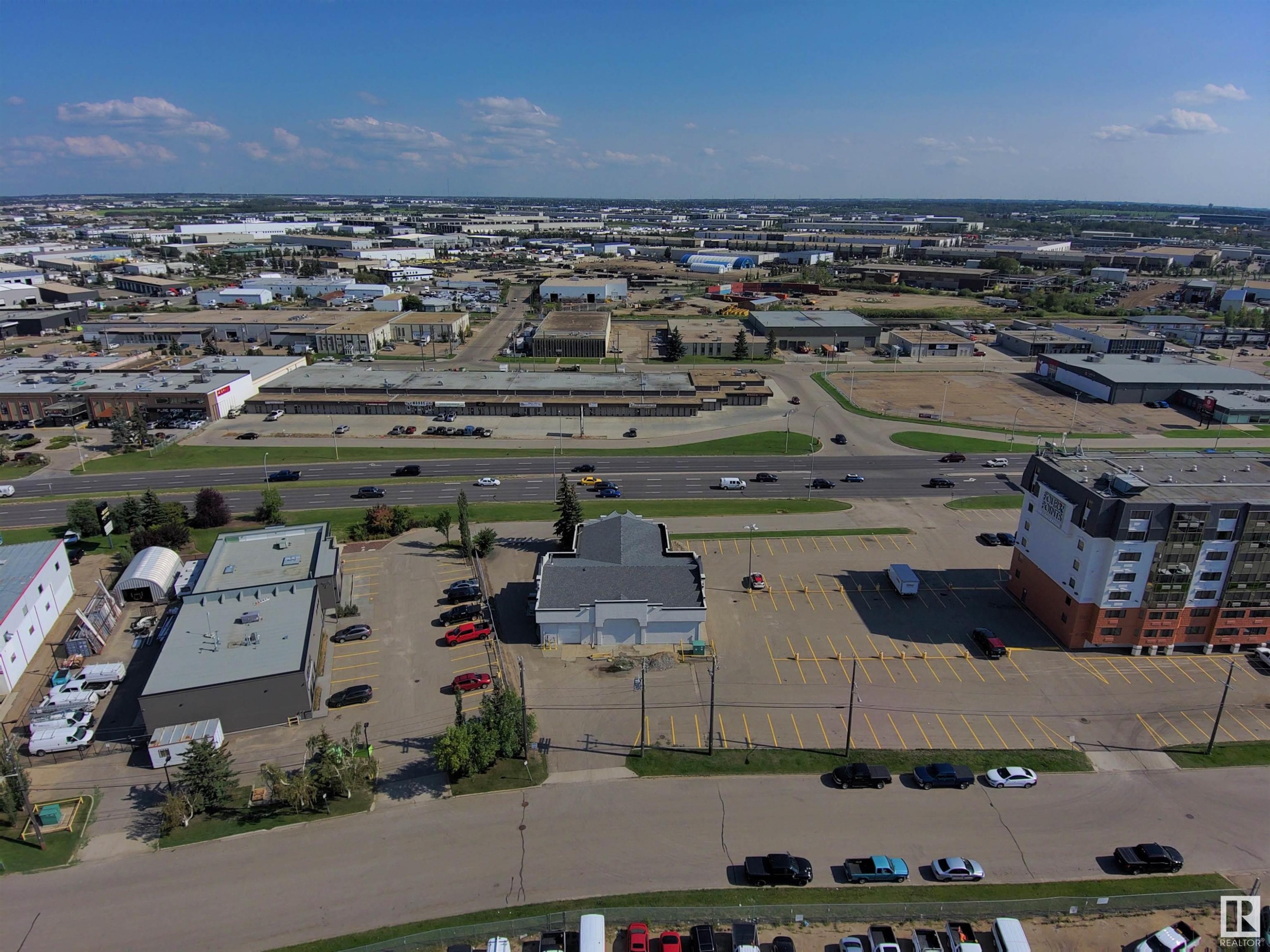 












7104 ARGYLL Road

,
Edmonton,




AB
T6B 1Z3

