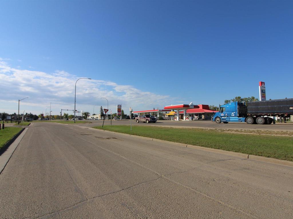 












10103 104 Avenue

,
Westlock,




AB
T7P 2P6

