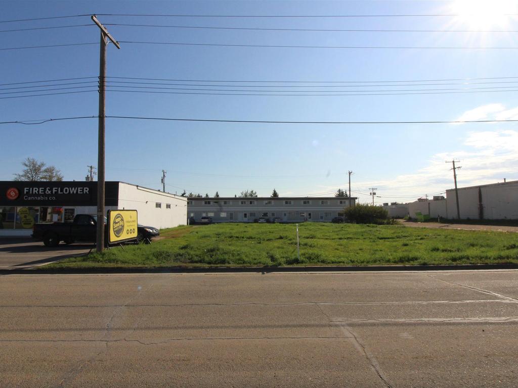 












10103 104 Avenue

,
Westlock,




AB
T7P 2P6

