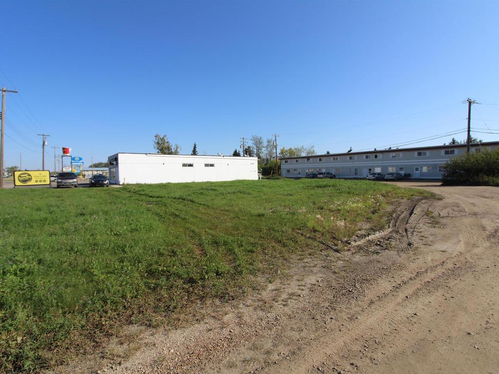 












10103 104 Avenue

,
Westlock,




AB
T7P 2P6

