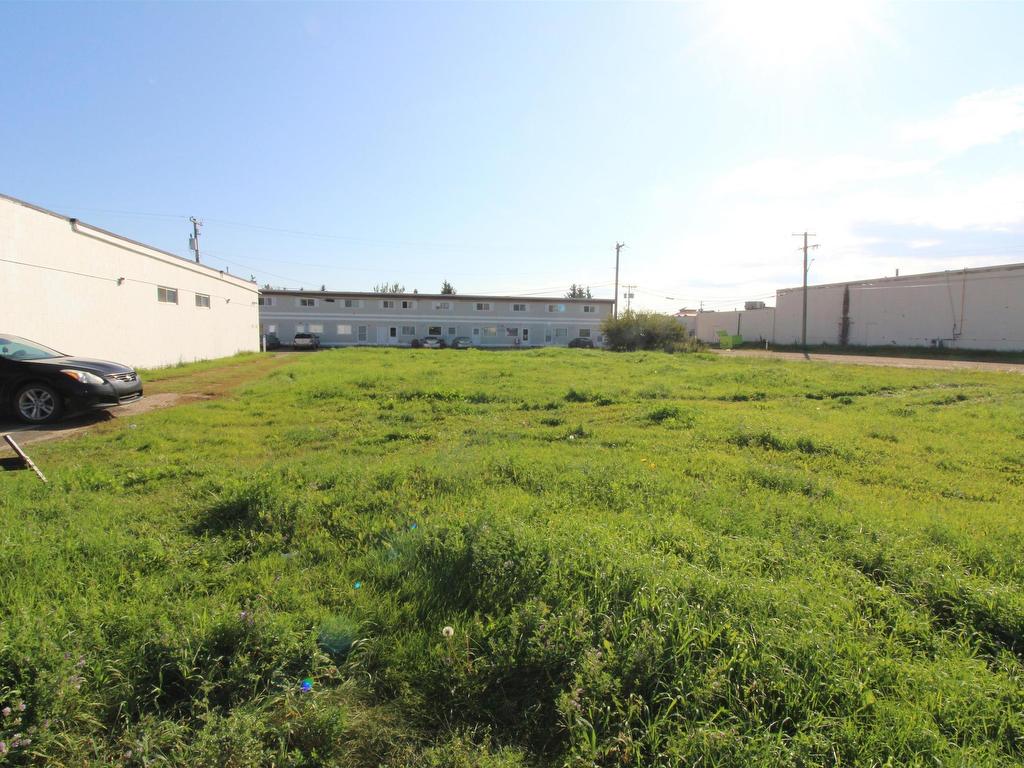 












10107 104 Avenue

,
Westlock,




AB
T7P 2P6

