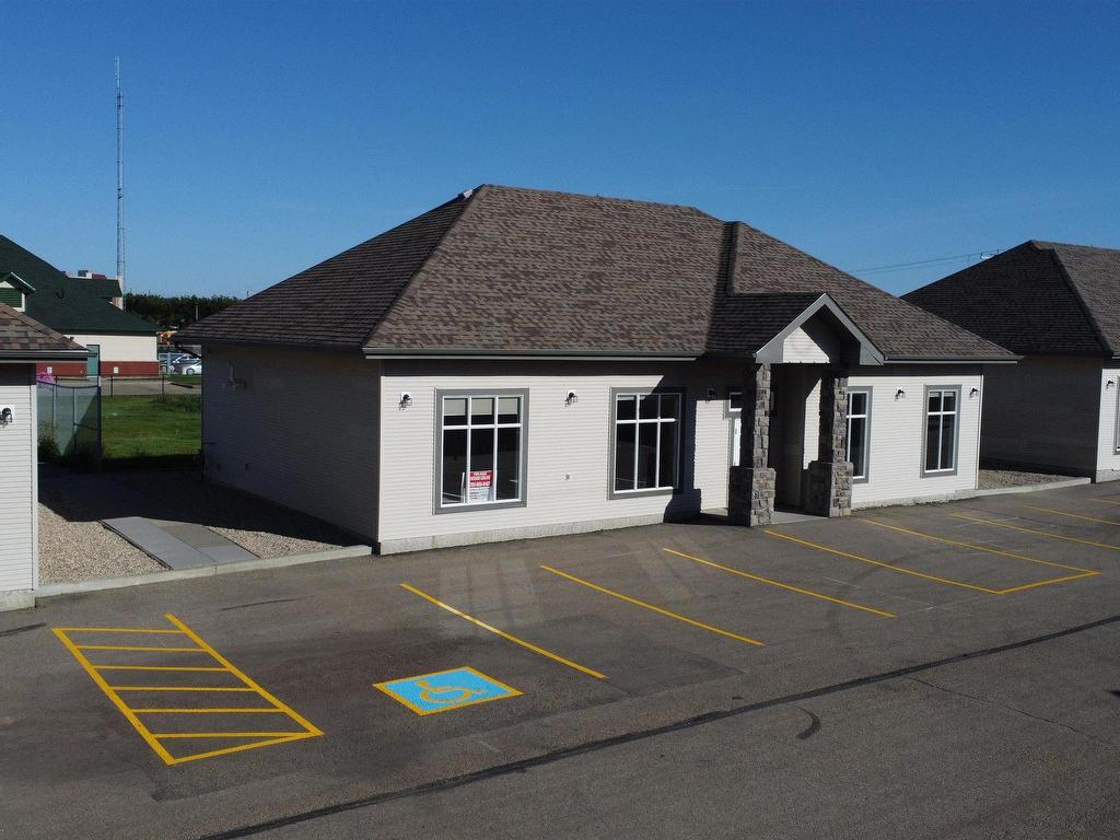 












#104 5505 MAGASIN Avenue

,
Beaumont,




AB
T4X 1V8

