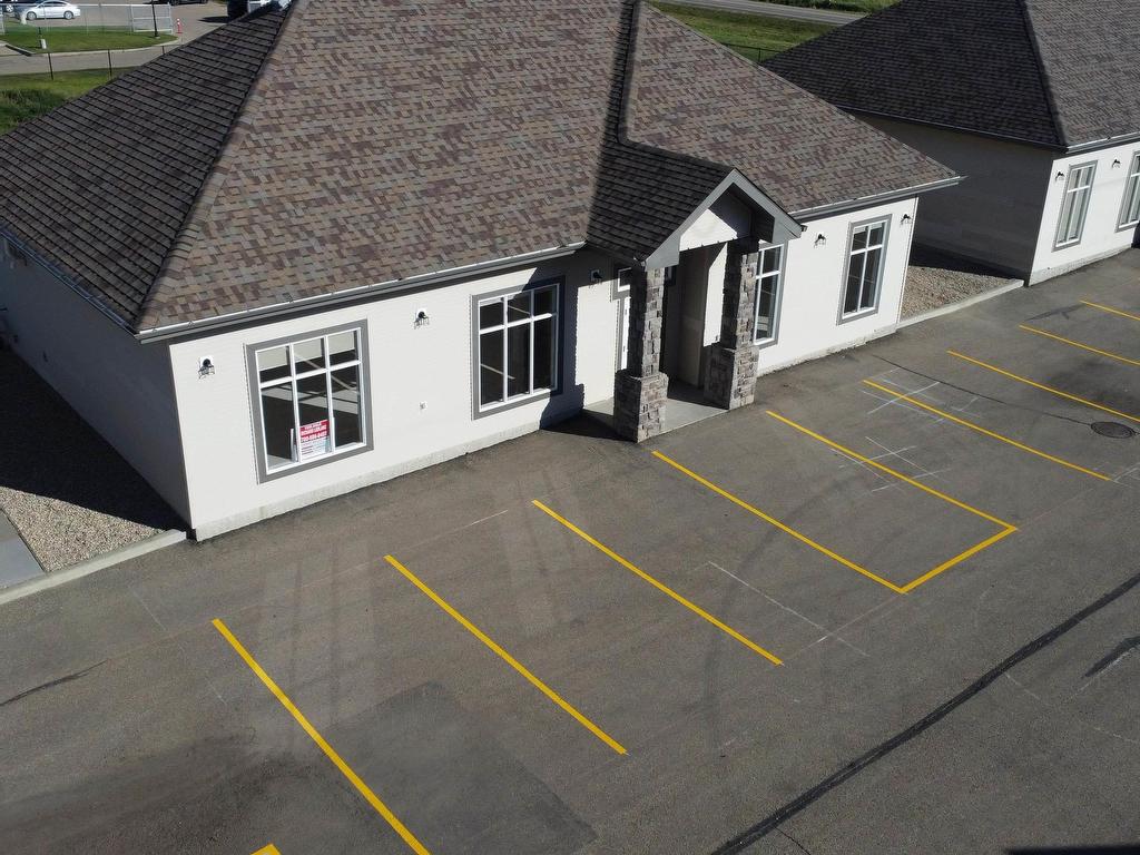 












#104 5505 MAGASIN Avenue

,
Beaumont,




AB
T4X 1V8

