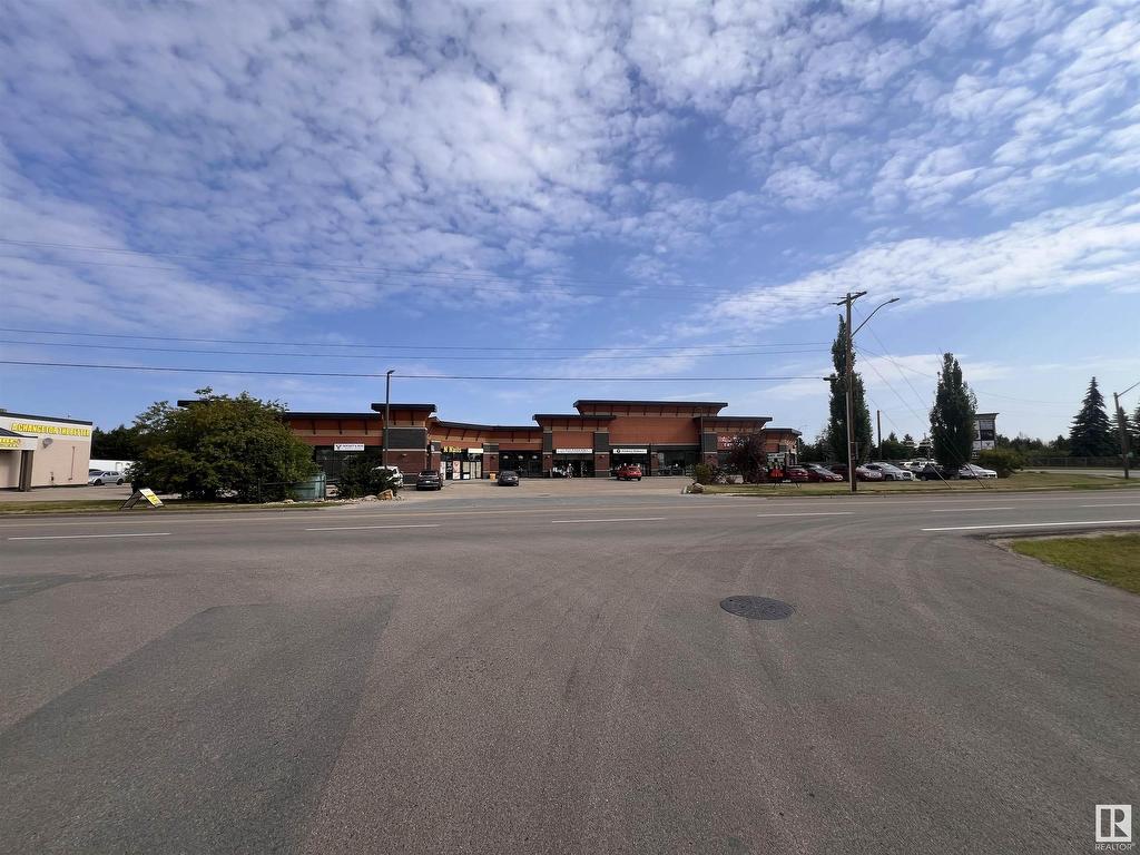 












104 3801 49 Avenue

,
Stony Plain,




AB
T7Z 2J7

