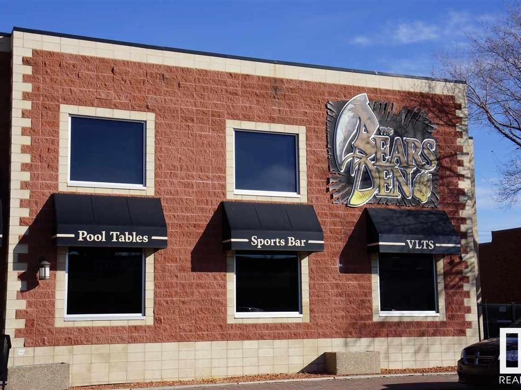 












9932-9928 102 Street

,
Fort Saskatchewan,




AB
T8L 2C3

