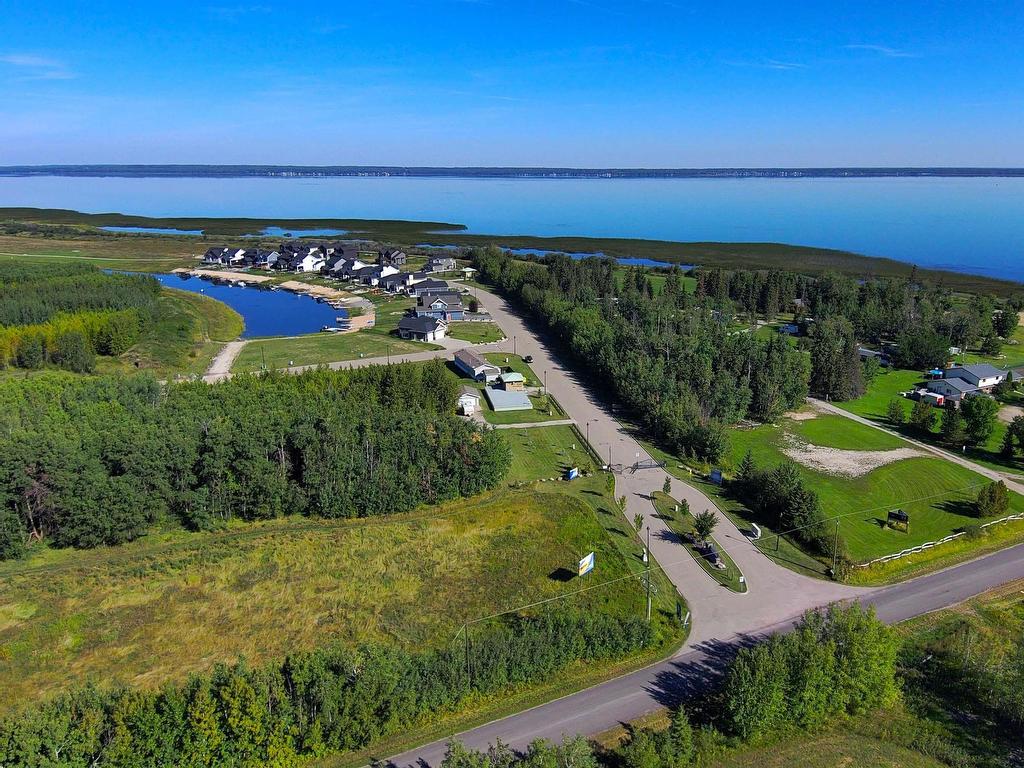 












27 3410 STE. ANNE Trail

,
Rural Lac Ste. Anne County,







AB
T0E 0A1

