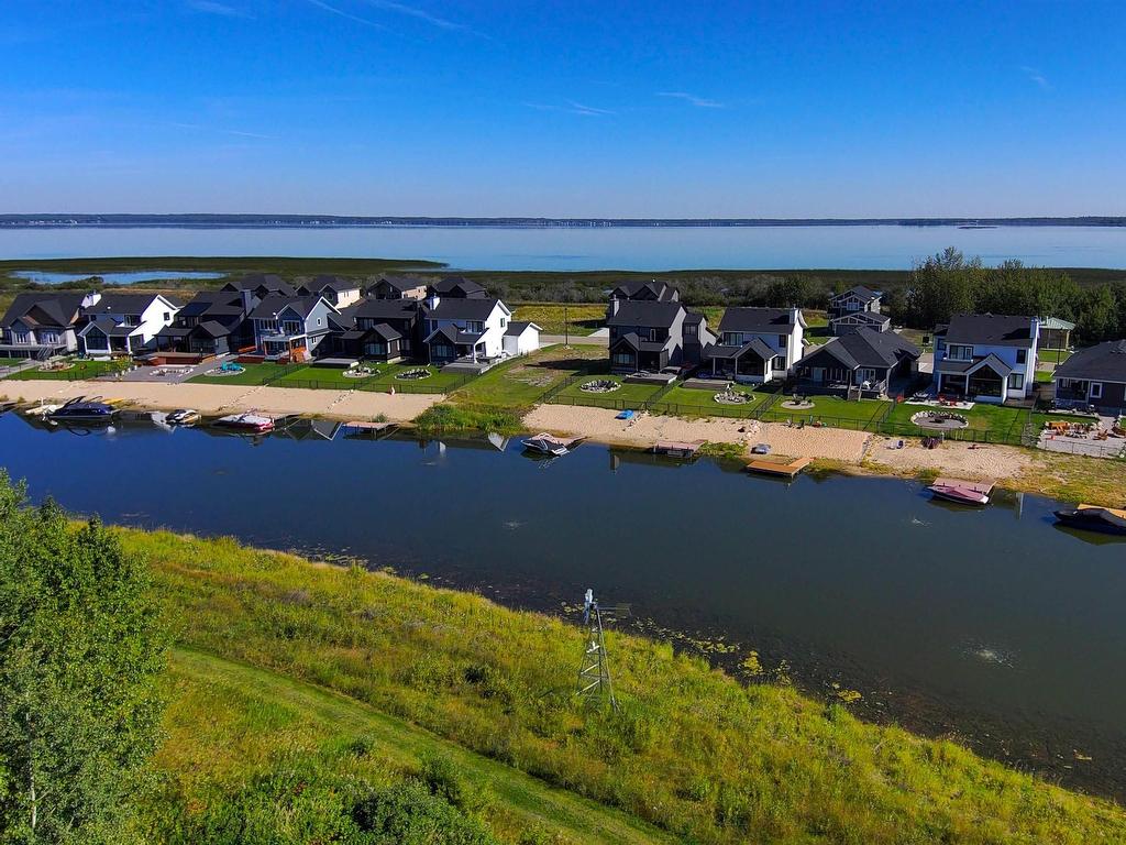 












27 3410 STE. ANNE Trail

,
Rural Lac Ste. Anne County,







AB
T0E 0A1

