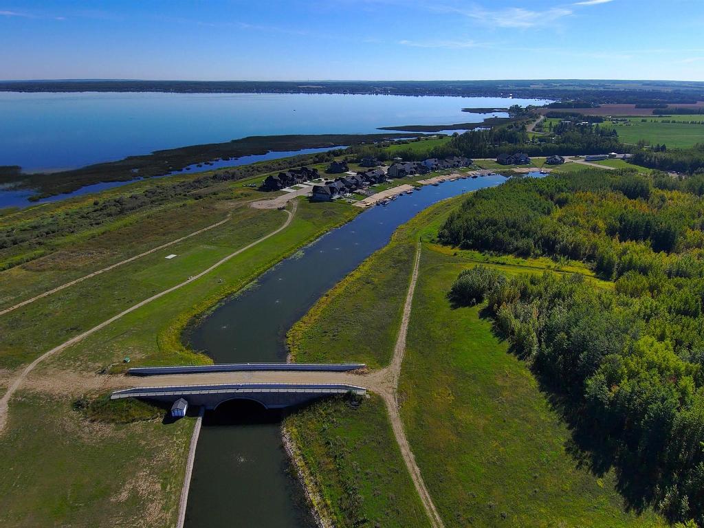 












27 3410 STE. ANNE Trail

,
Rural Lac Ste. Anne County,







AB
T0E 0A1

