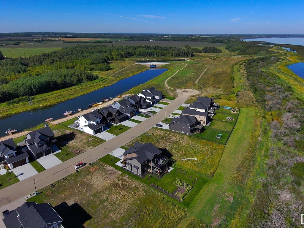 












27 3410 STE. ANNE Trail

,
Rural Lac Ste. Anne County,







AB
T0E 0A1

