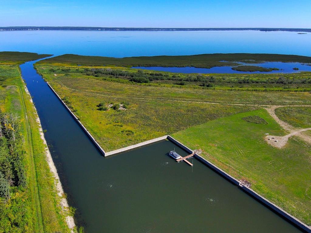 












27 3410 STE. ANNE Trail

,
Rural Lac Ste. Anne County,







AB
T0E 0A1

