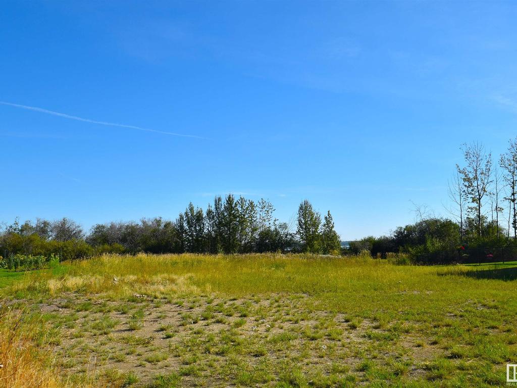 












27 3410 STE. ANNE Trail

,
Rural Lac Ste. Anne County,







AB
T0E 0A1

