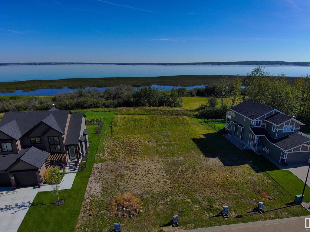 












27 3410 STE. ANNE Trail

,
Rural Lac Ste. Anne County,







AB
T0E 0A1

