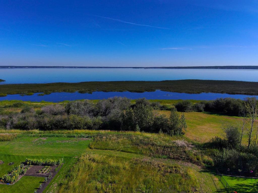 












27 3410 STE. ANNE Trail

,
Rural Lac Ste. Anne County,







AB
T0E 0A1

