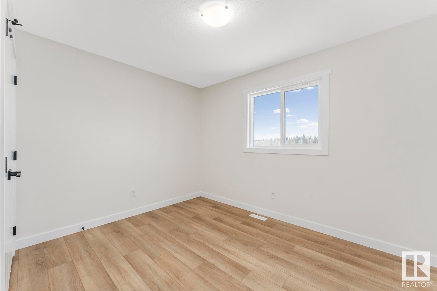 












320 Fundy Way

,
Cold Lake,




AB
T9M 0M4

