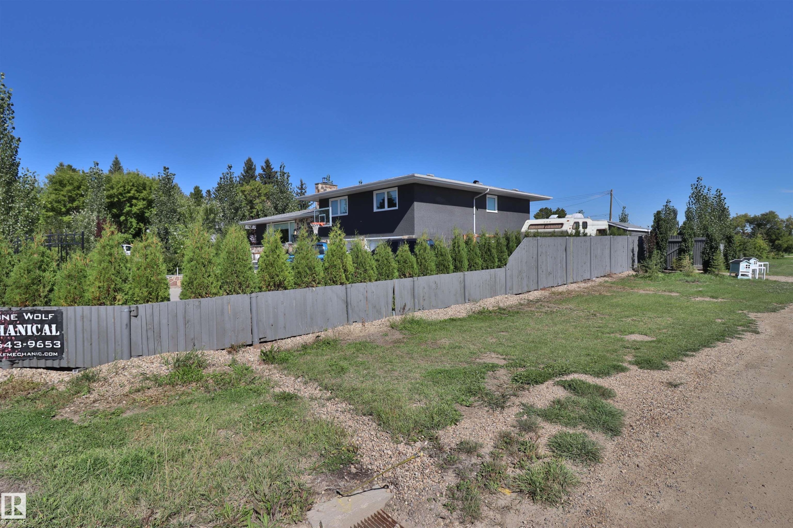 












4601 52 Street

,
Thorsby,




AB
T0C 2P0

