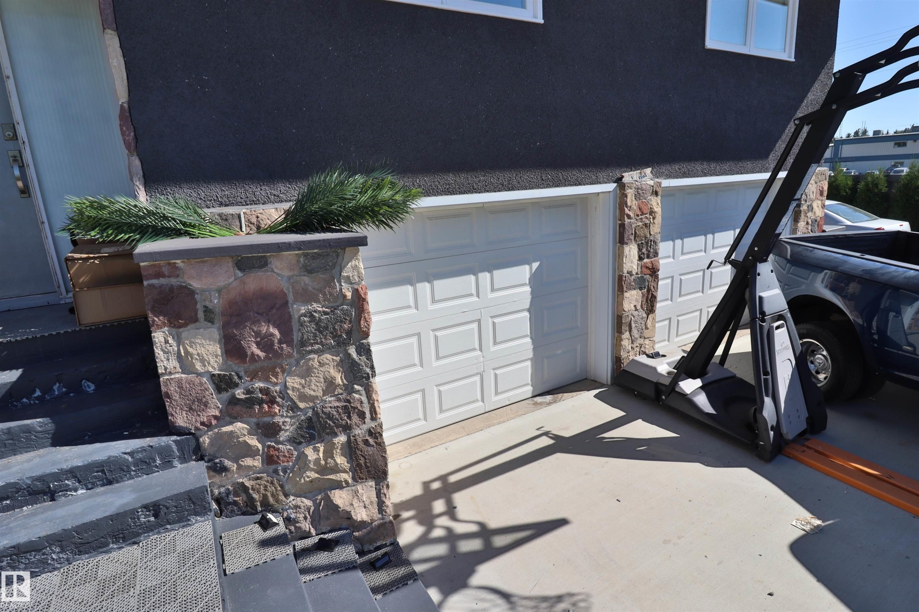 












4601 52 Street

,
Thorsby,




AB
T0C 2P0

