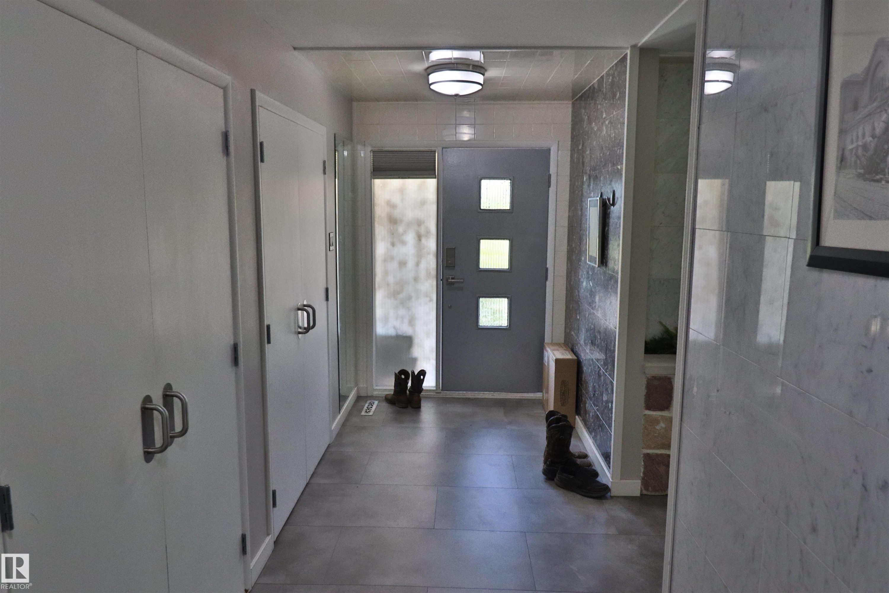 












4601 52 Street

,
Thorsby,




AB
T0C 2P0

