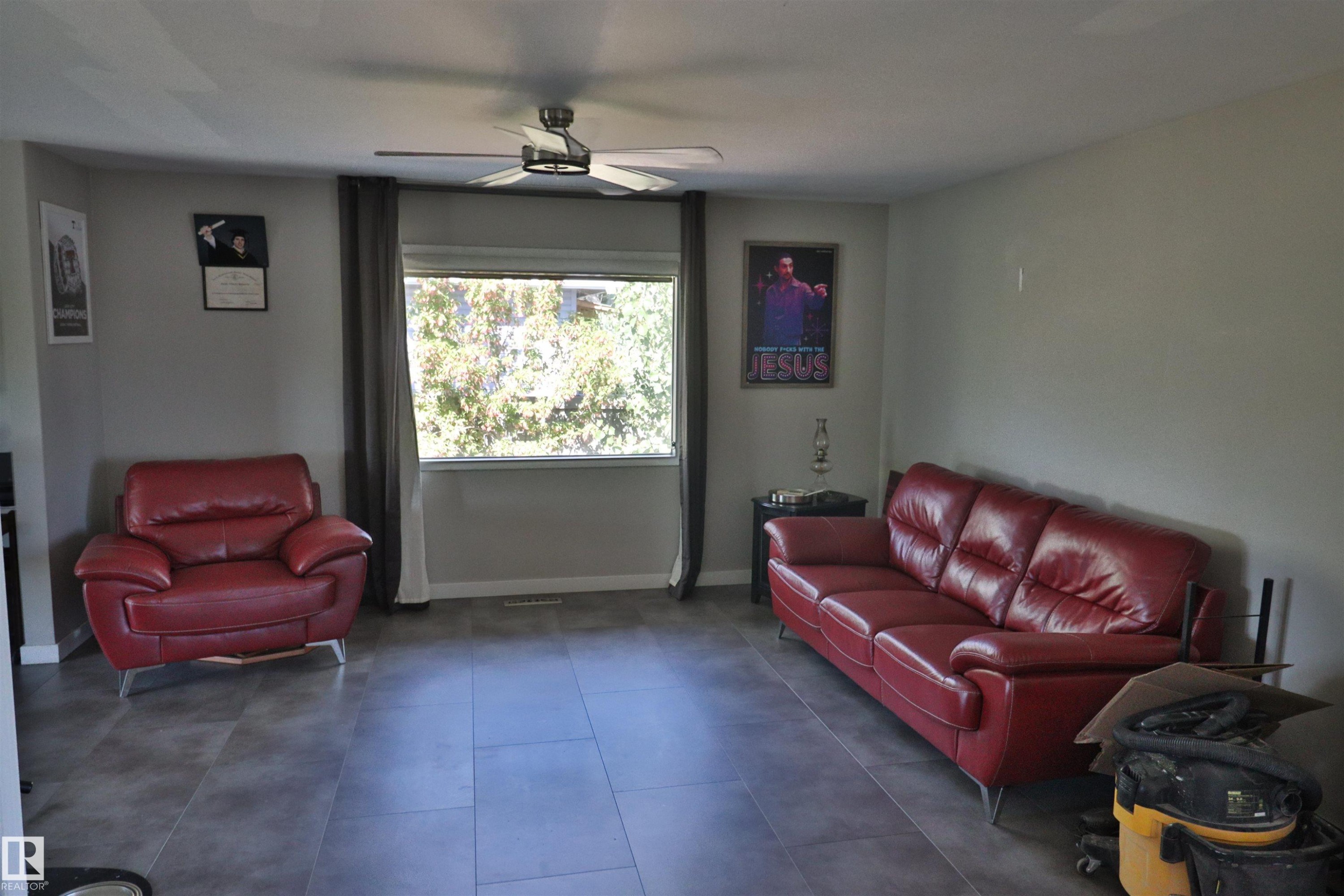 












4601 52 Street

,
Thorsby,




AB
T0C 2P0

