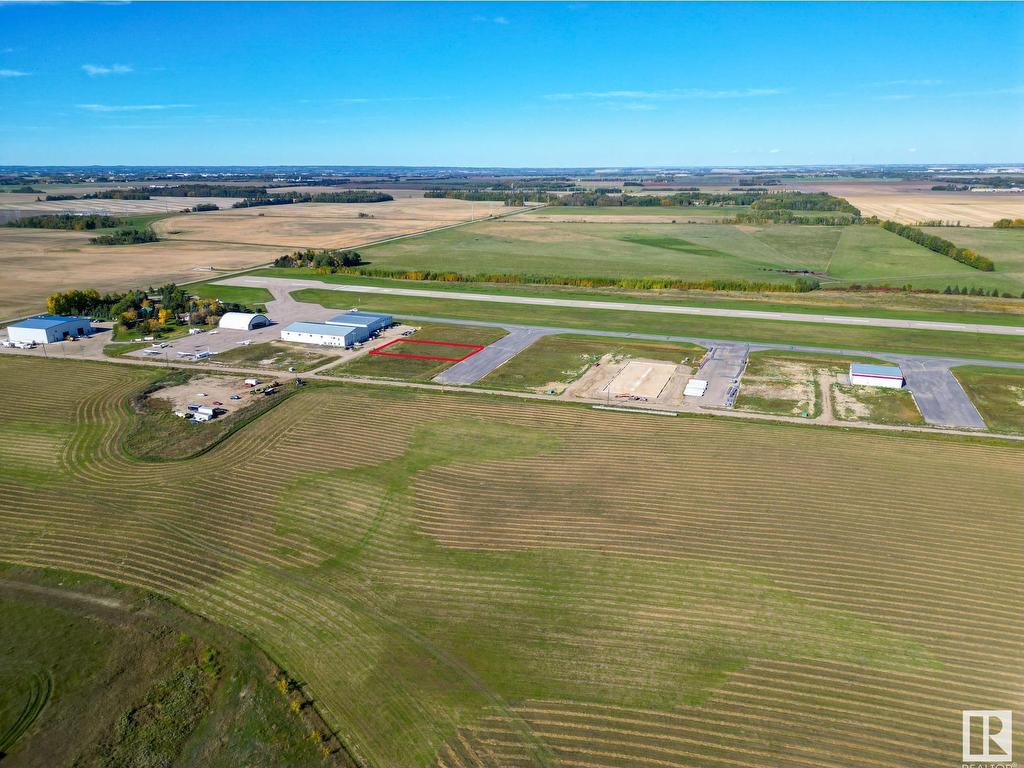












7 52111 Range Rd 270

,
Rural Parkland County,




AB
T7X 3M2


