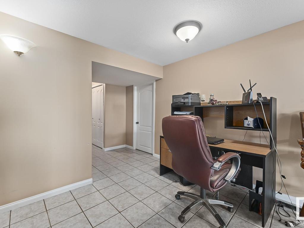 












33 65311 RR 420

,
Rural Bonnyville M.D.,




AB
T9M 0P2

