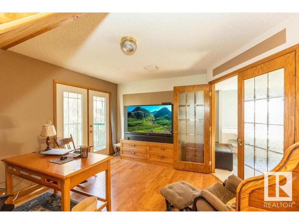 












8 Sunrise DR Summer Village of Larkspur

,
Rural Westlock County,




AB
T0G 0S0

